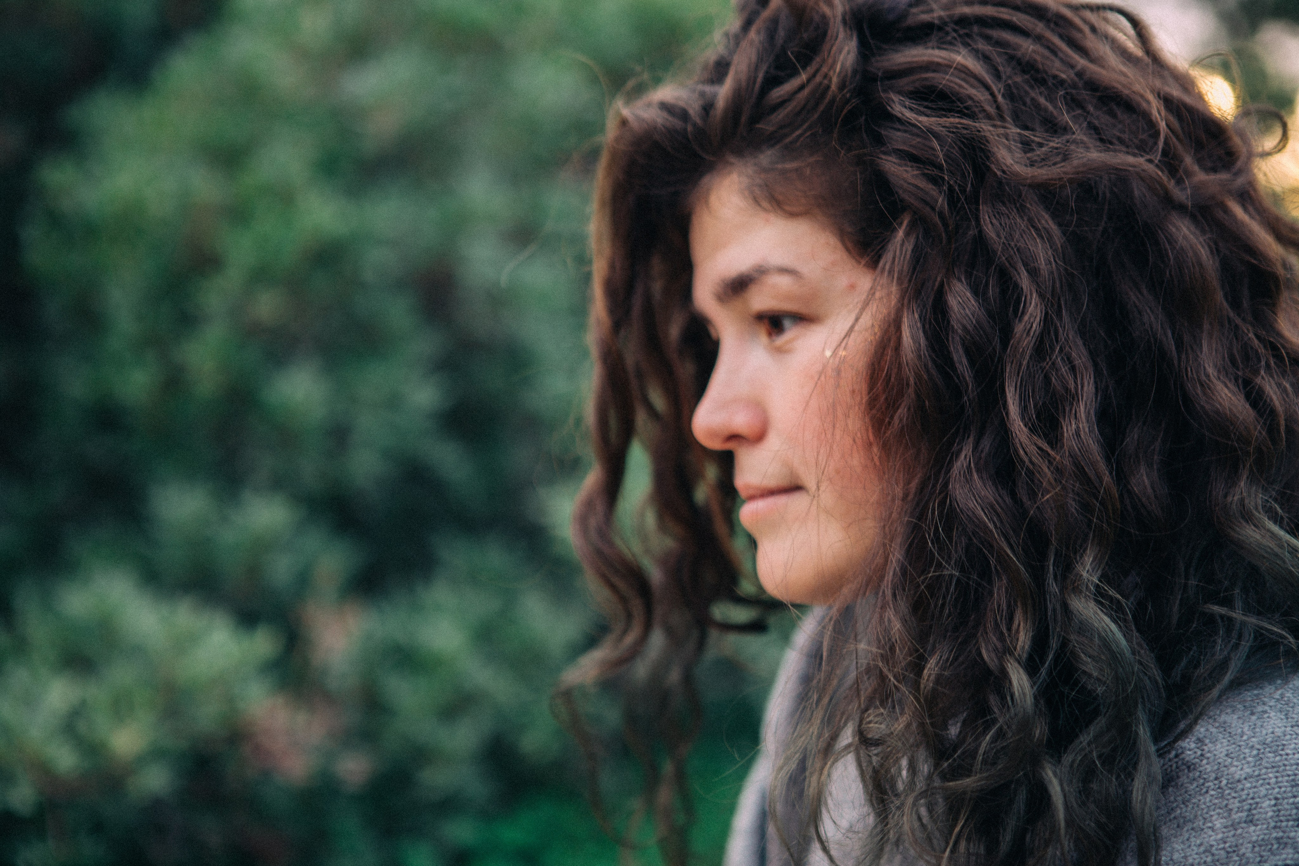 Nastya & Mr. Racoon. Portrait, family and pet photographer in Cyprus, Ksenia Bourdelle