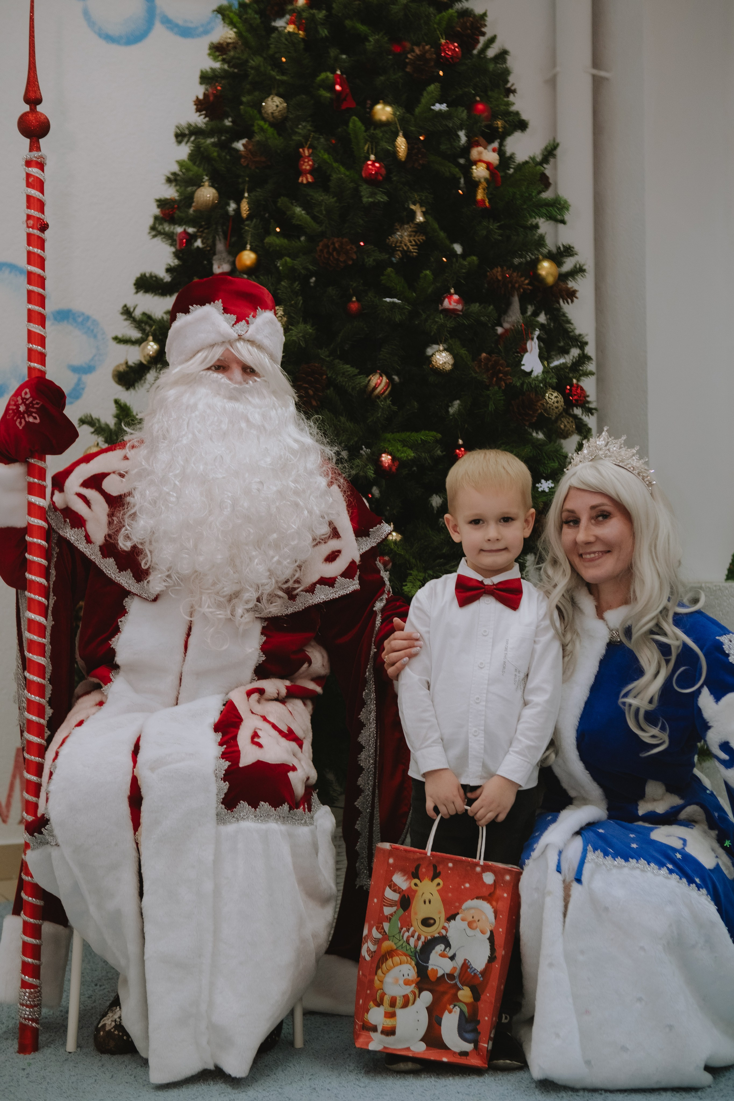 Мир знаний (Новогодний утренник). Serg_film