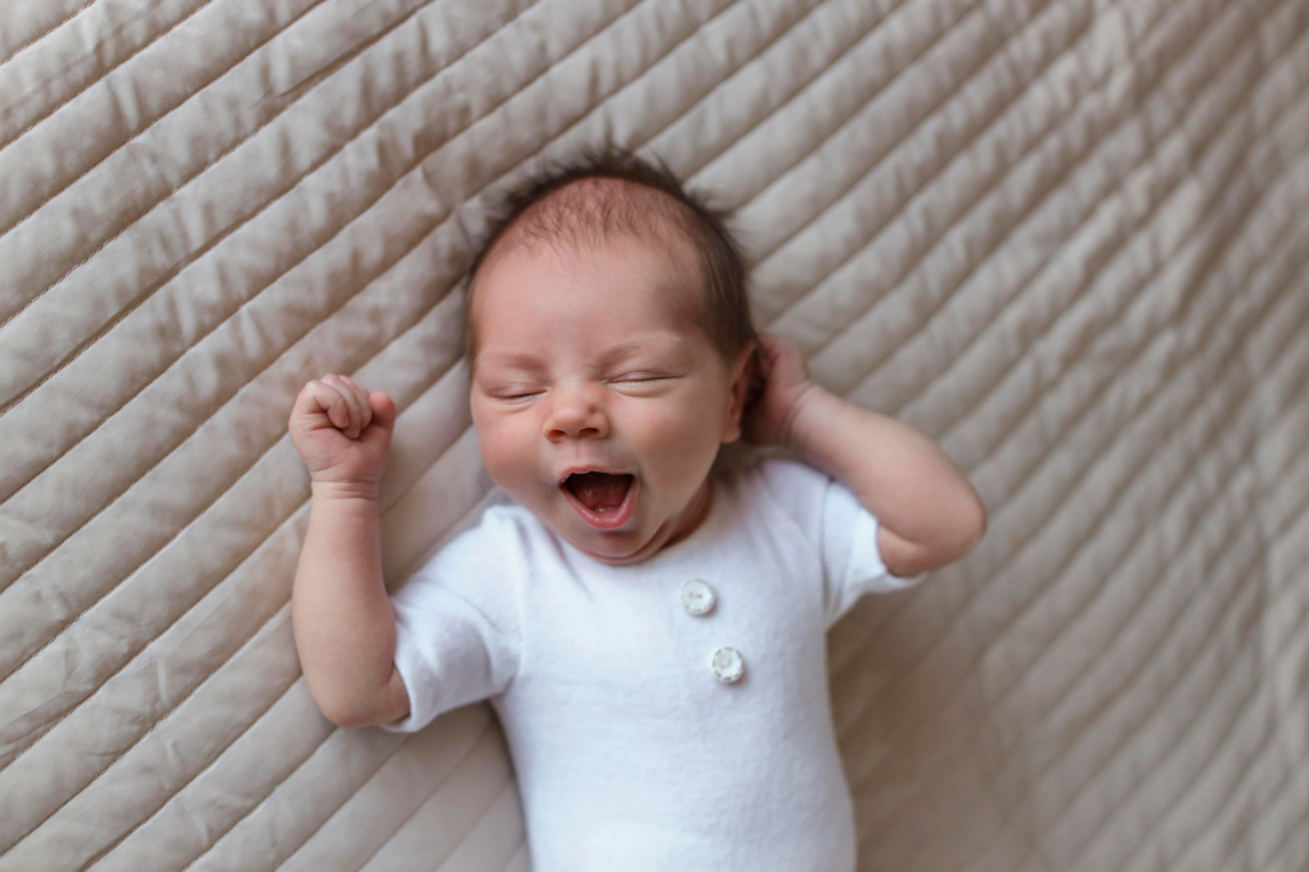 Матвей 10 дней. Семейный фотограф и фотограф новорожденных в Санкт-Петербурге Алина Фе