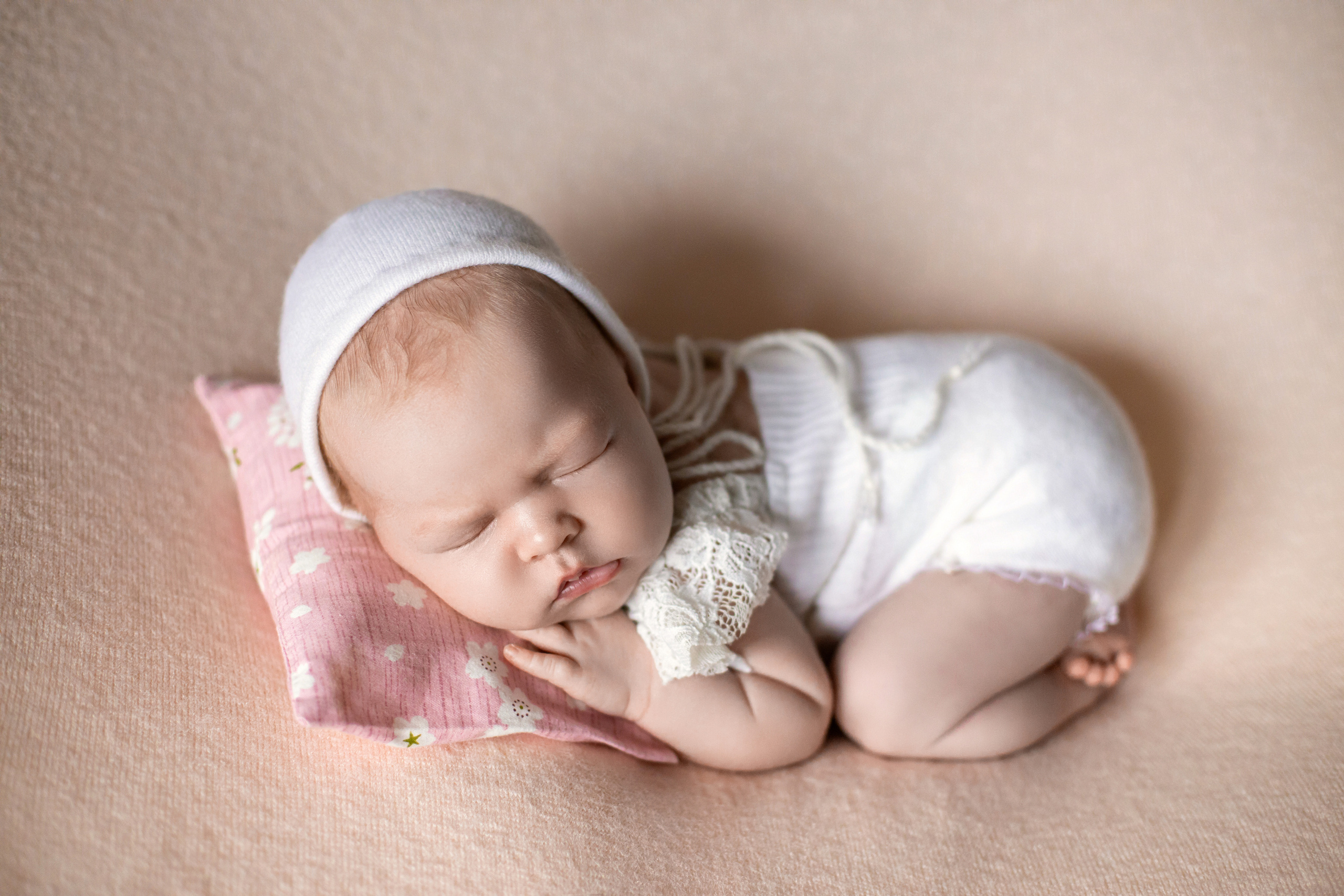 Екатерина 23 дня. Семейный фотограф и фотограф новорожденных в Санкт-Петербурге Алина Фе