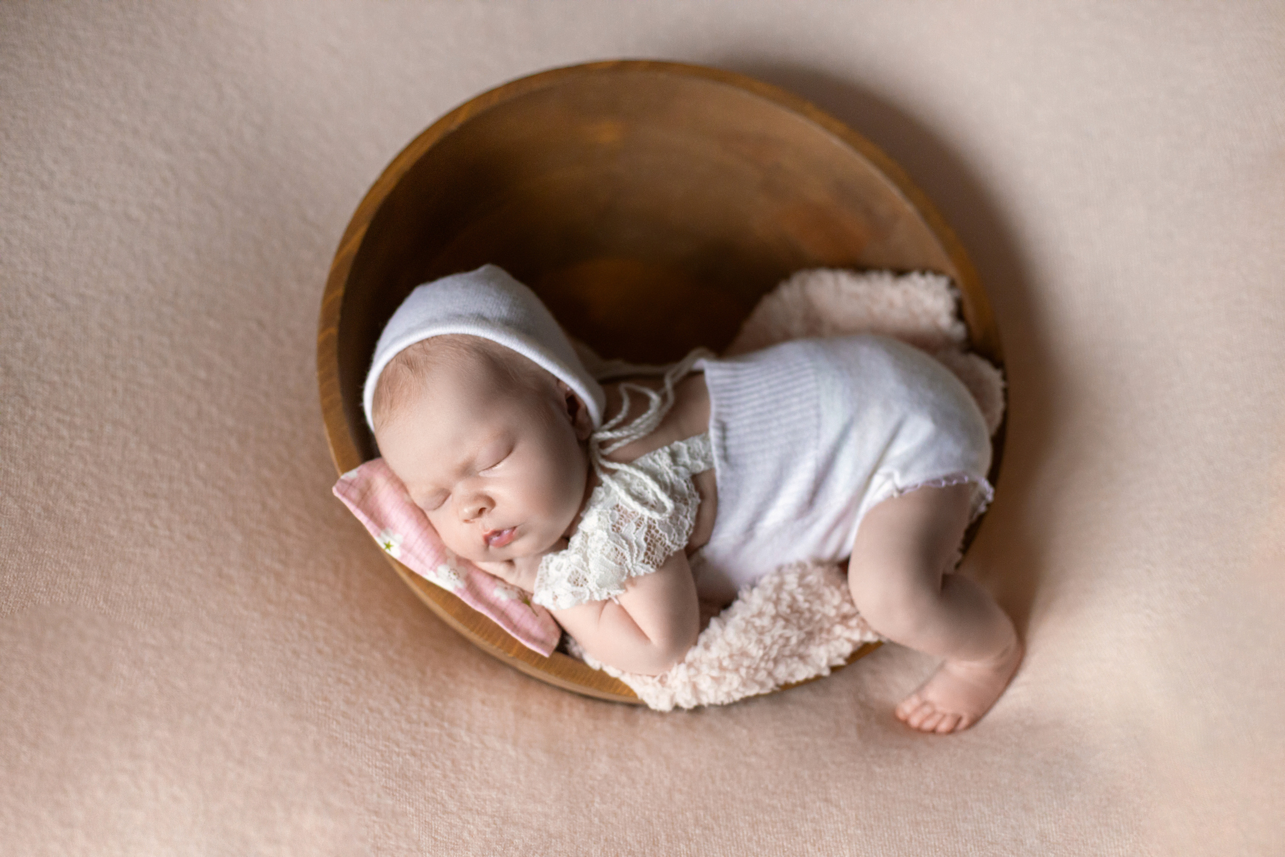 Екатерина 23 дня. Семейный фотограф и фотограф новорожденных в Санкт-Петербурге Алина Фе