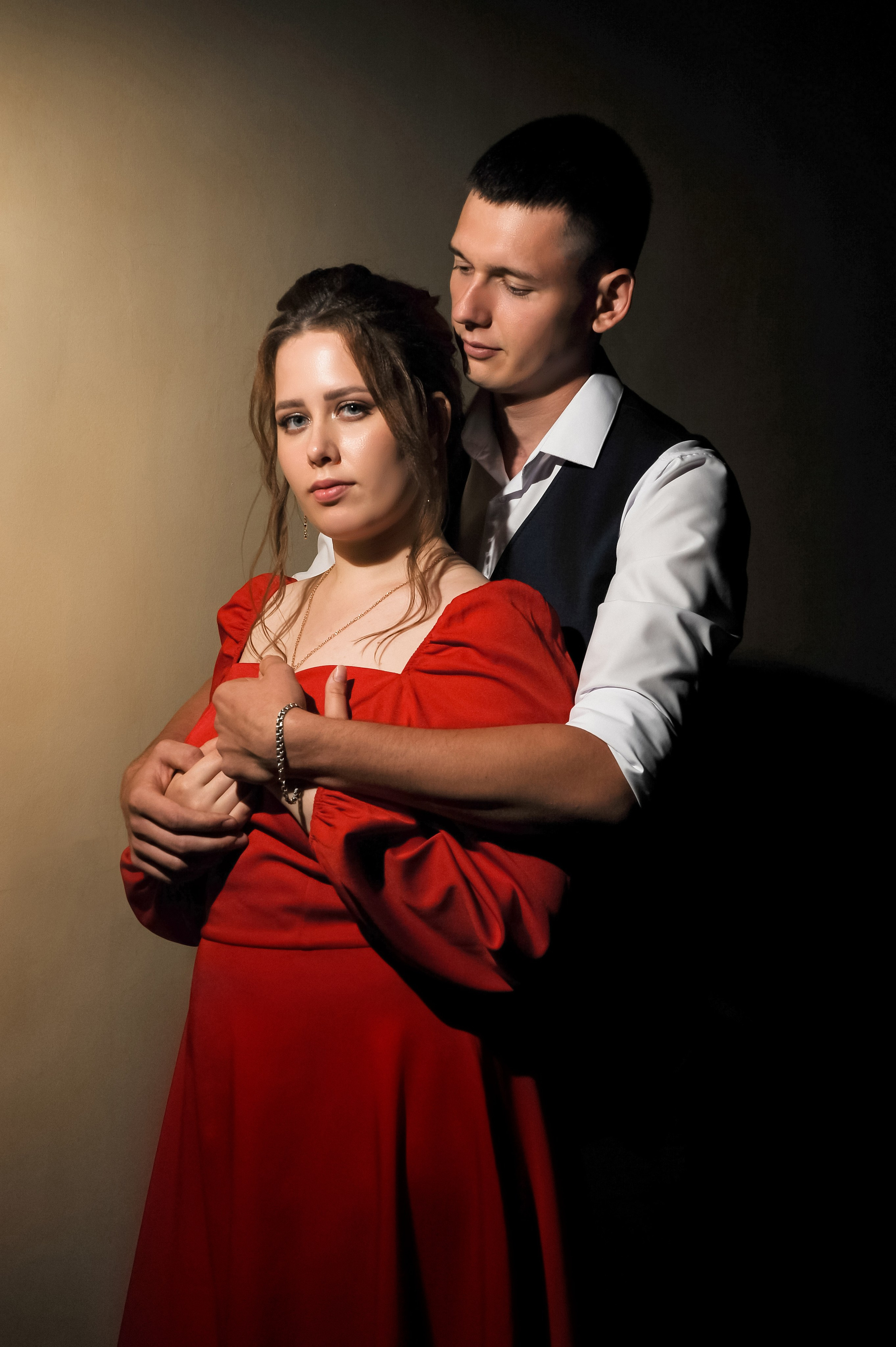 Александра и Максим. Выпускные альбомы. Фотограф Ксения Борисова