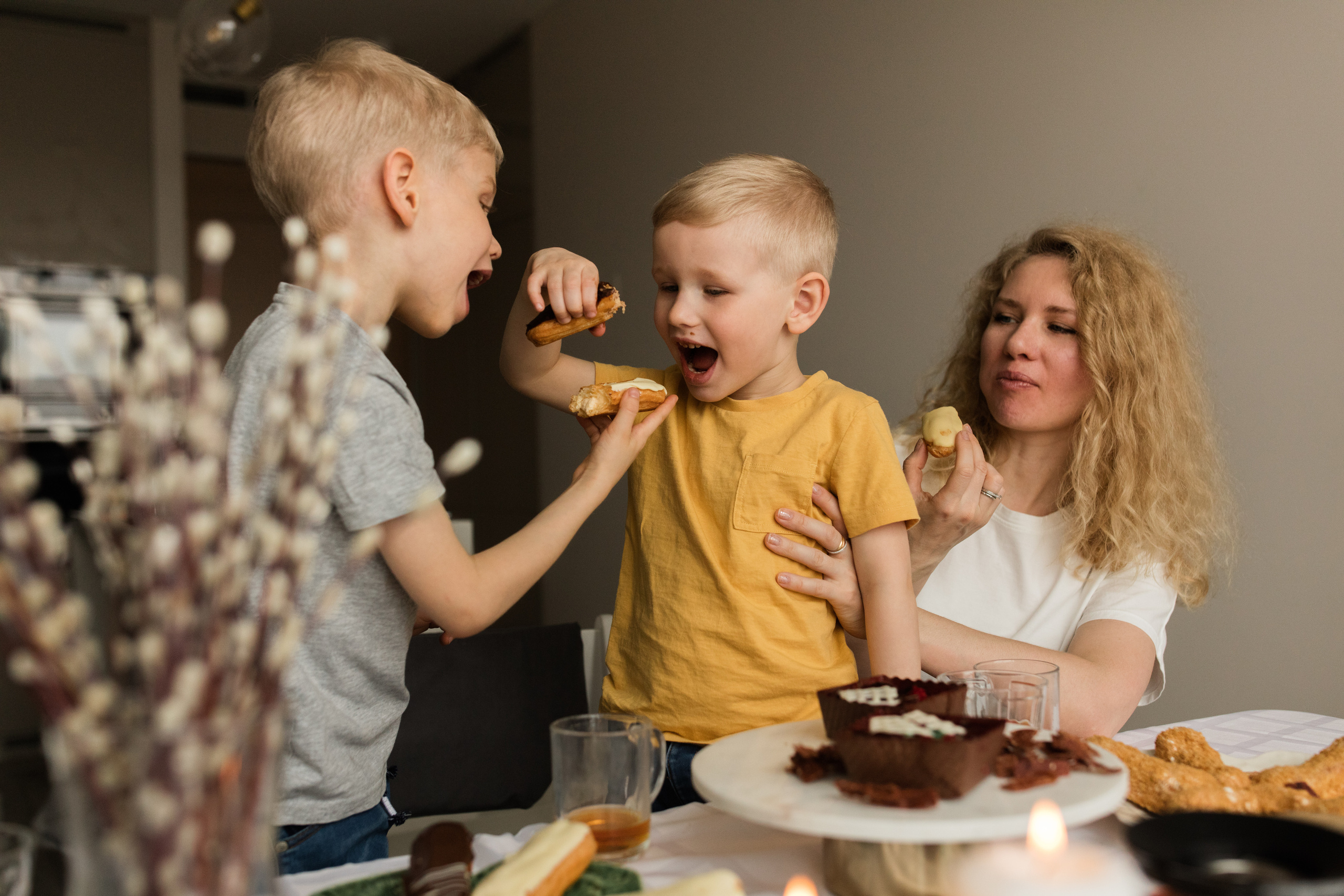 НАДЯ и КОЛЯ — домашняя Пасха. Семейный и детский фотограф в Москве Олеся Маркина