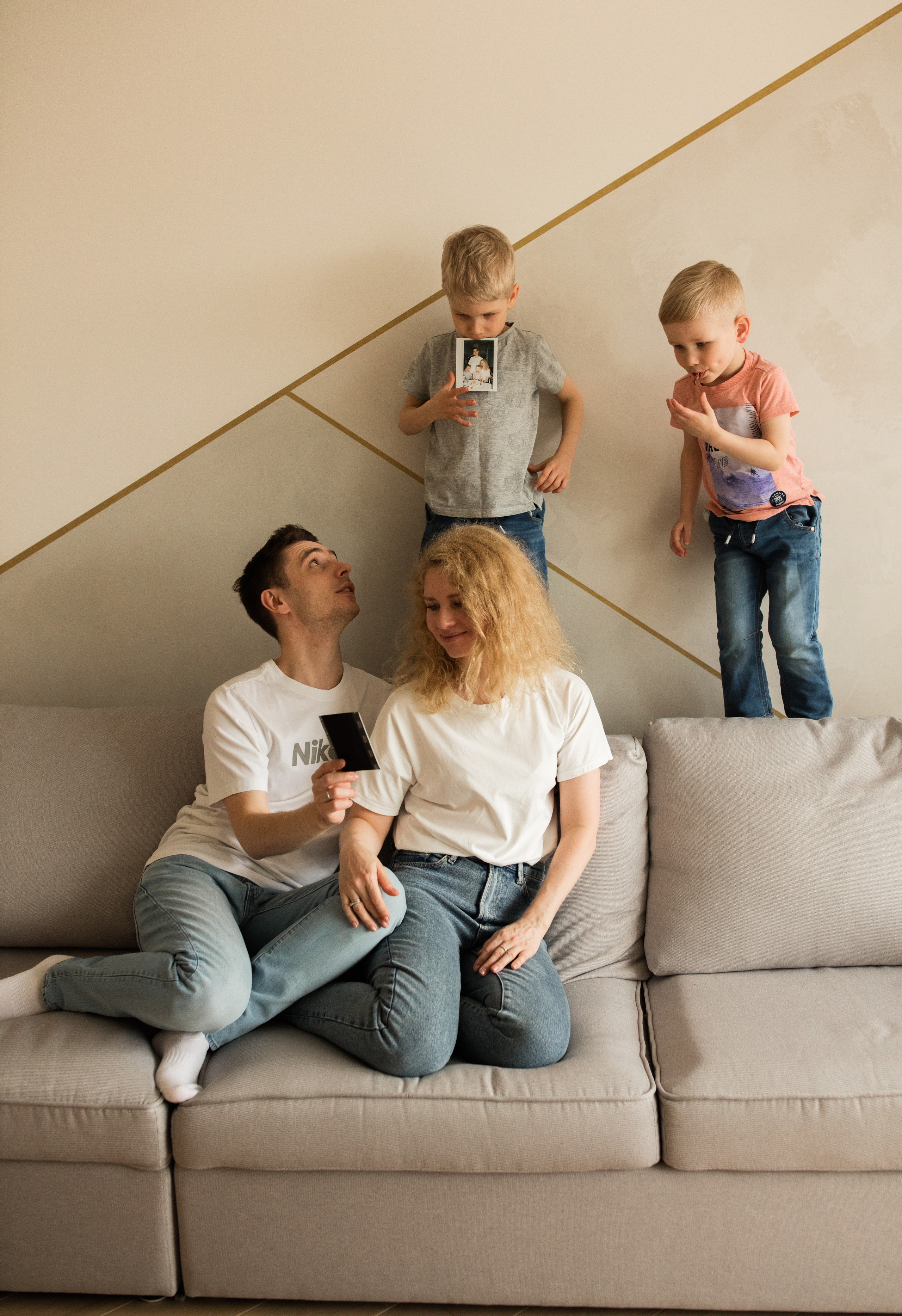 НАДЯ и КОЛЯ — домашняя Пасха. Семейный и детский фотограф в Москве Олеся Маркина