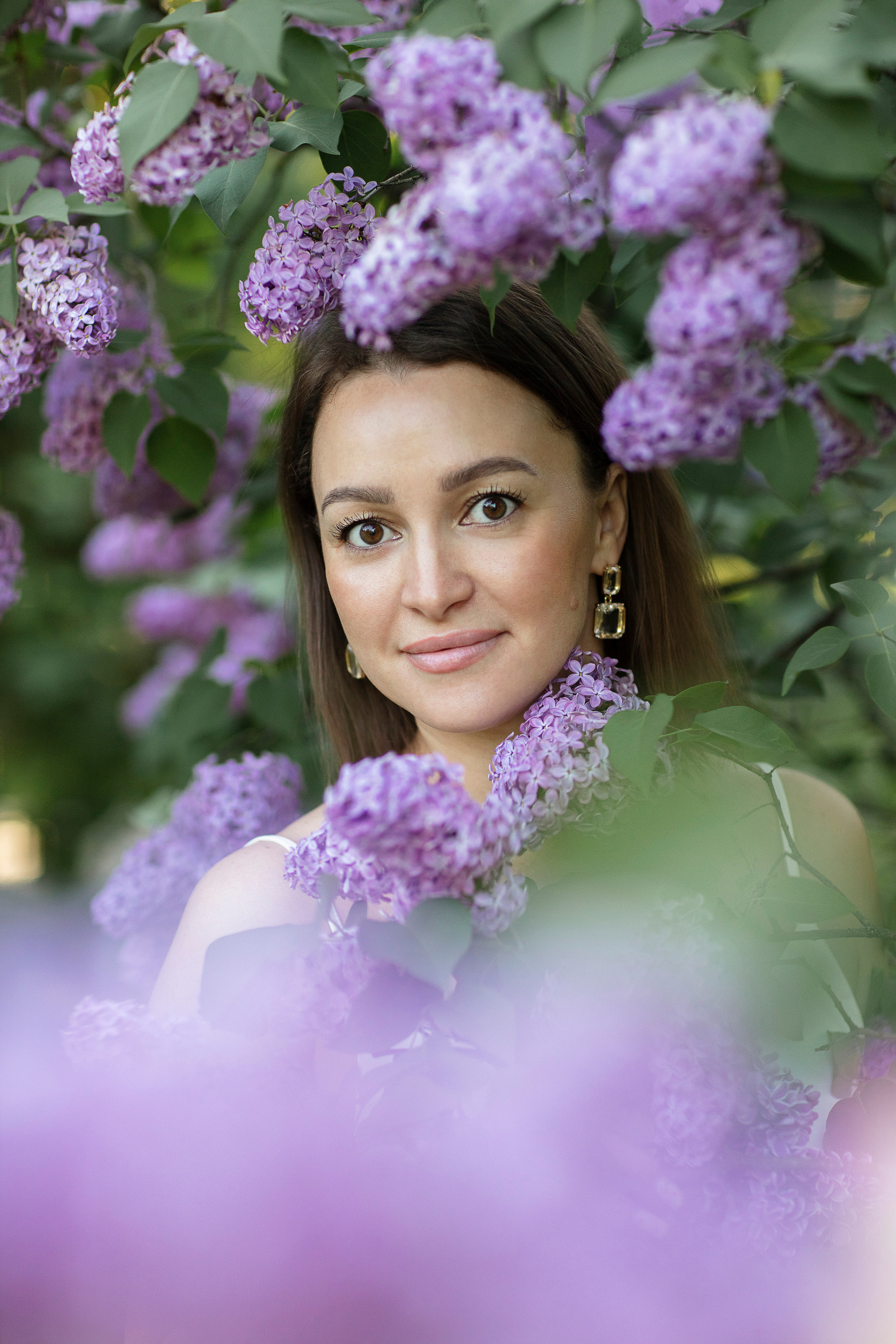 Алия — сирень в Сокольниках. Семейный и детский фотограф в Москве Олеся Маркина