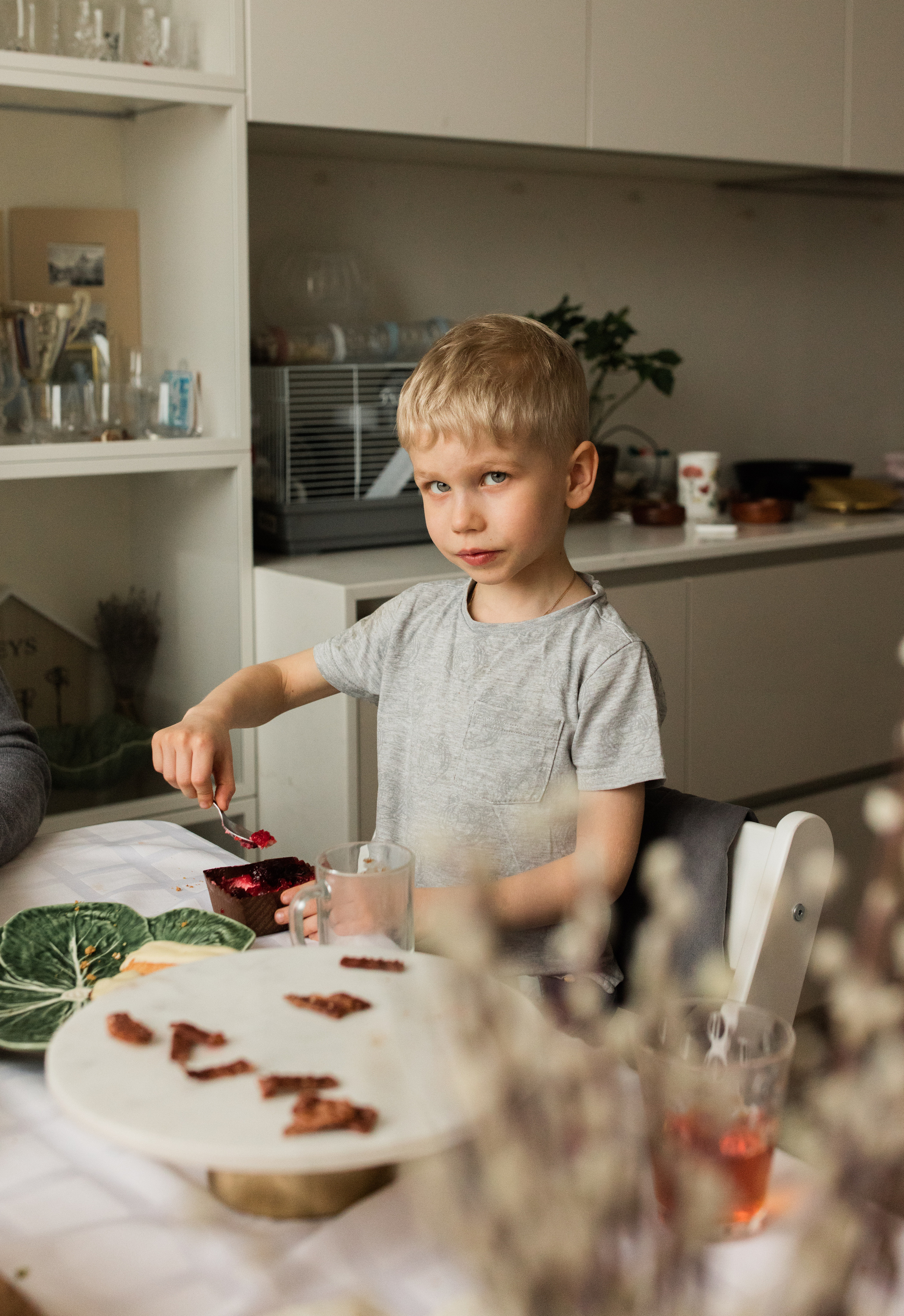 НАДЯ и КОЛЯ — домашняя Пасха. Семейный и детский фотограф в Москве Олеся Маркина