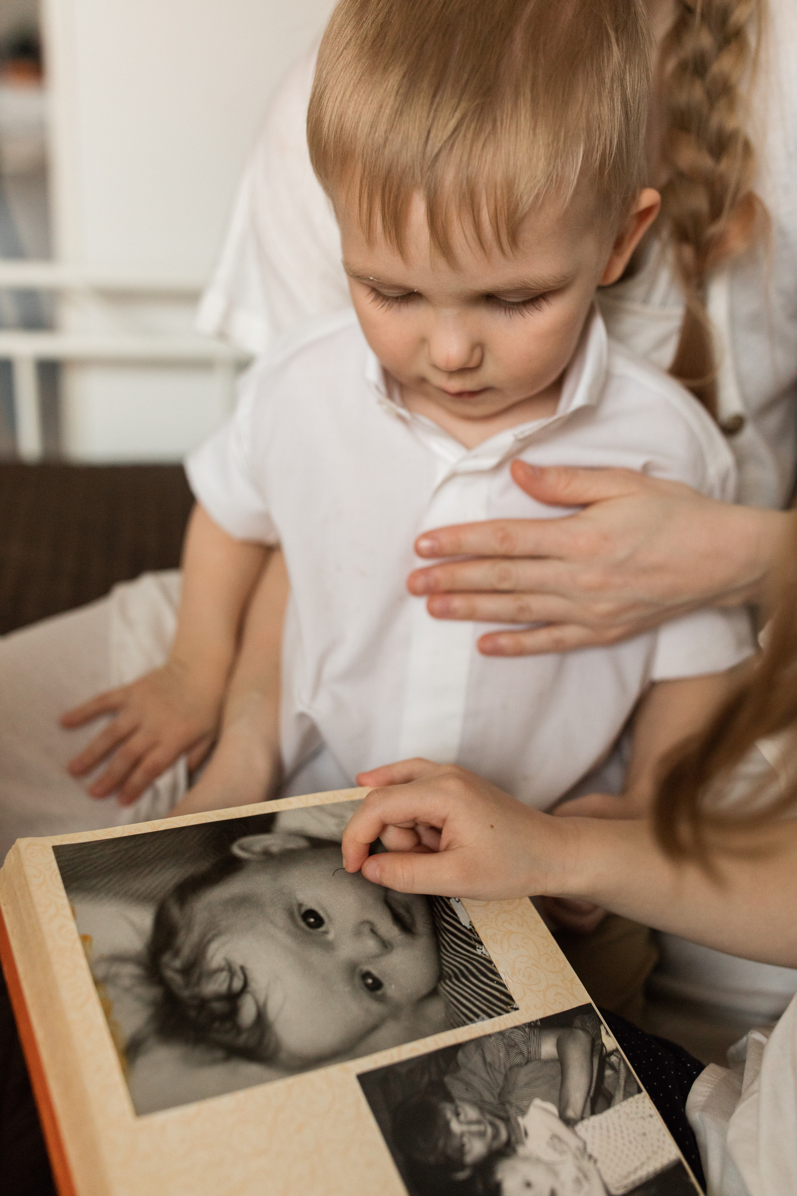 АНЯ — домашняя фотосессия. Семейный и детский фотограф в Москве Олеся Маркина