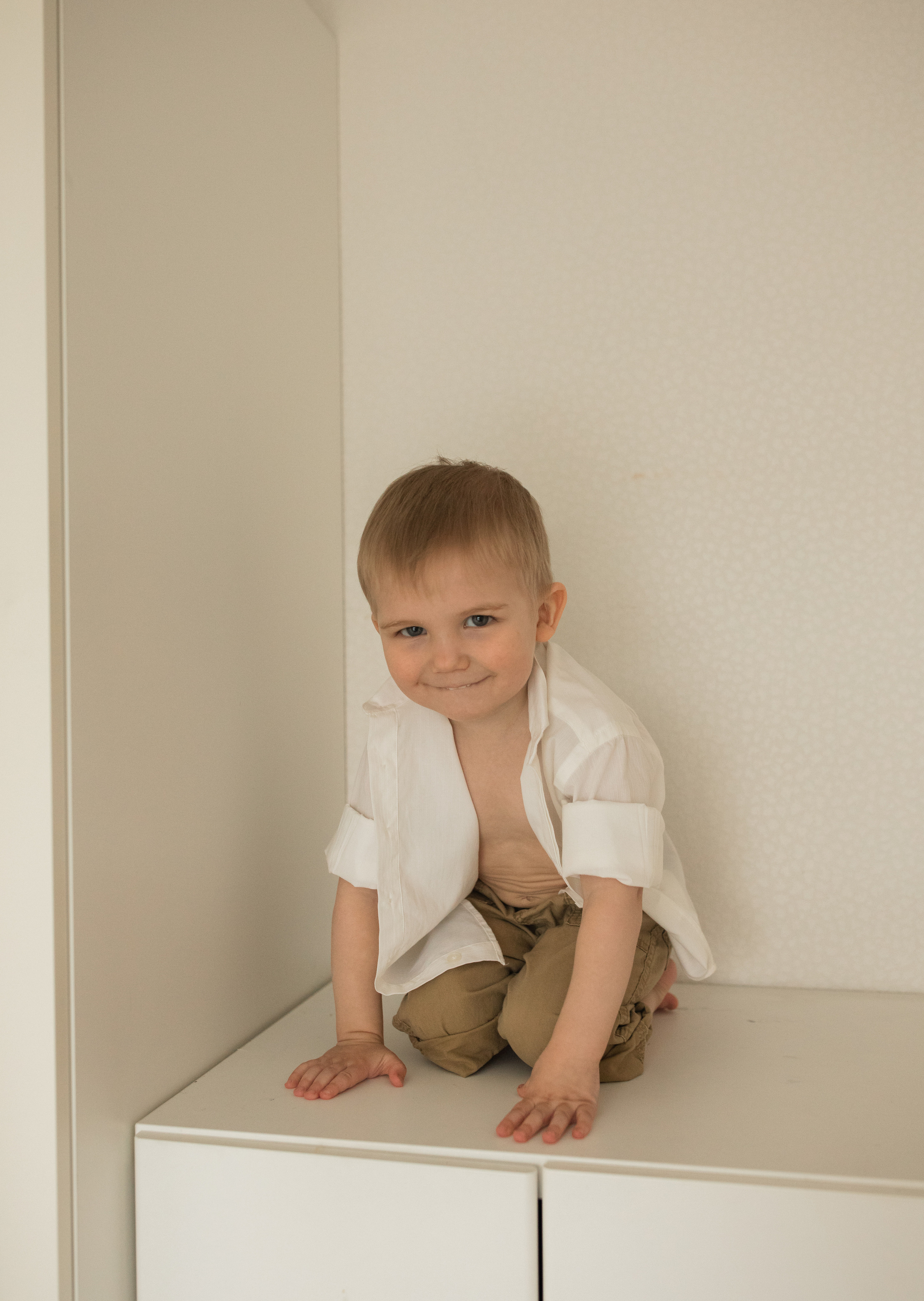 АНЯ — домашняя фотосессия. Семейный и детский фотограф в Москве Олеся Маркина