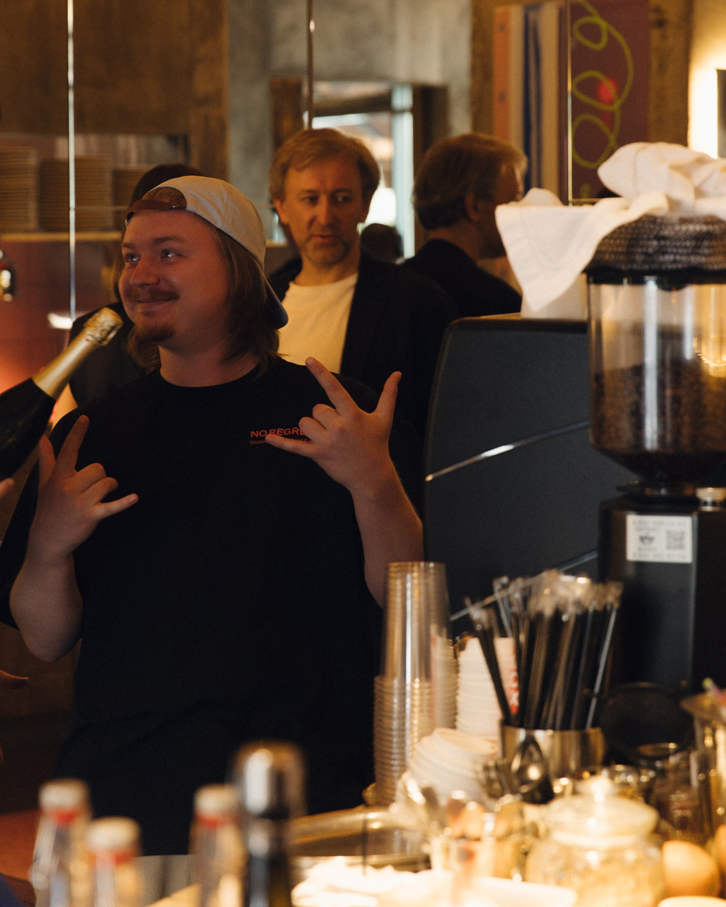 NO-REGRETS x TSELOVALNIK. Фотограф| Санкт-Петербург| Виктория Хайдарова