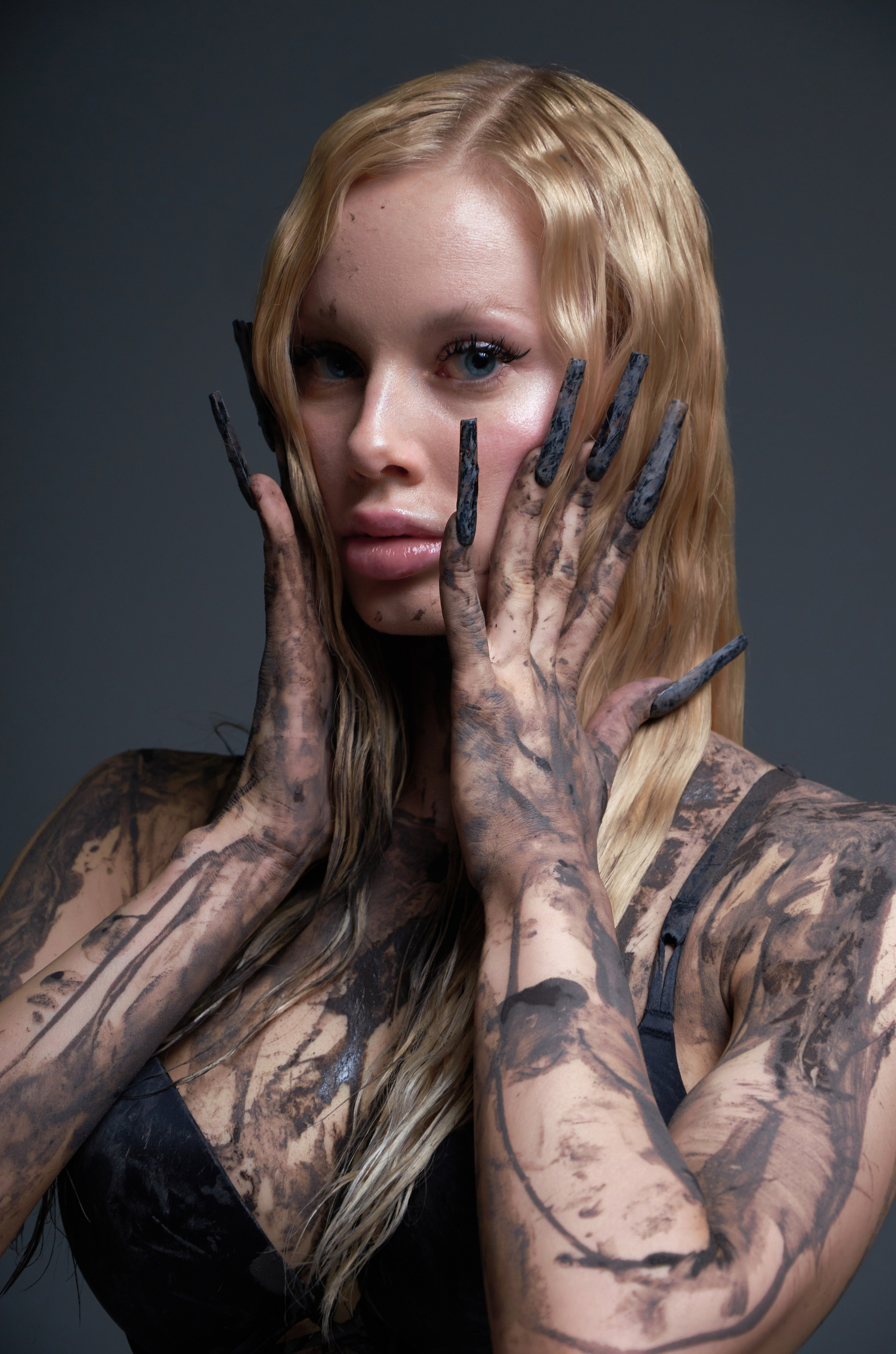 Злата. Главная