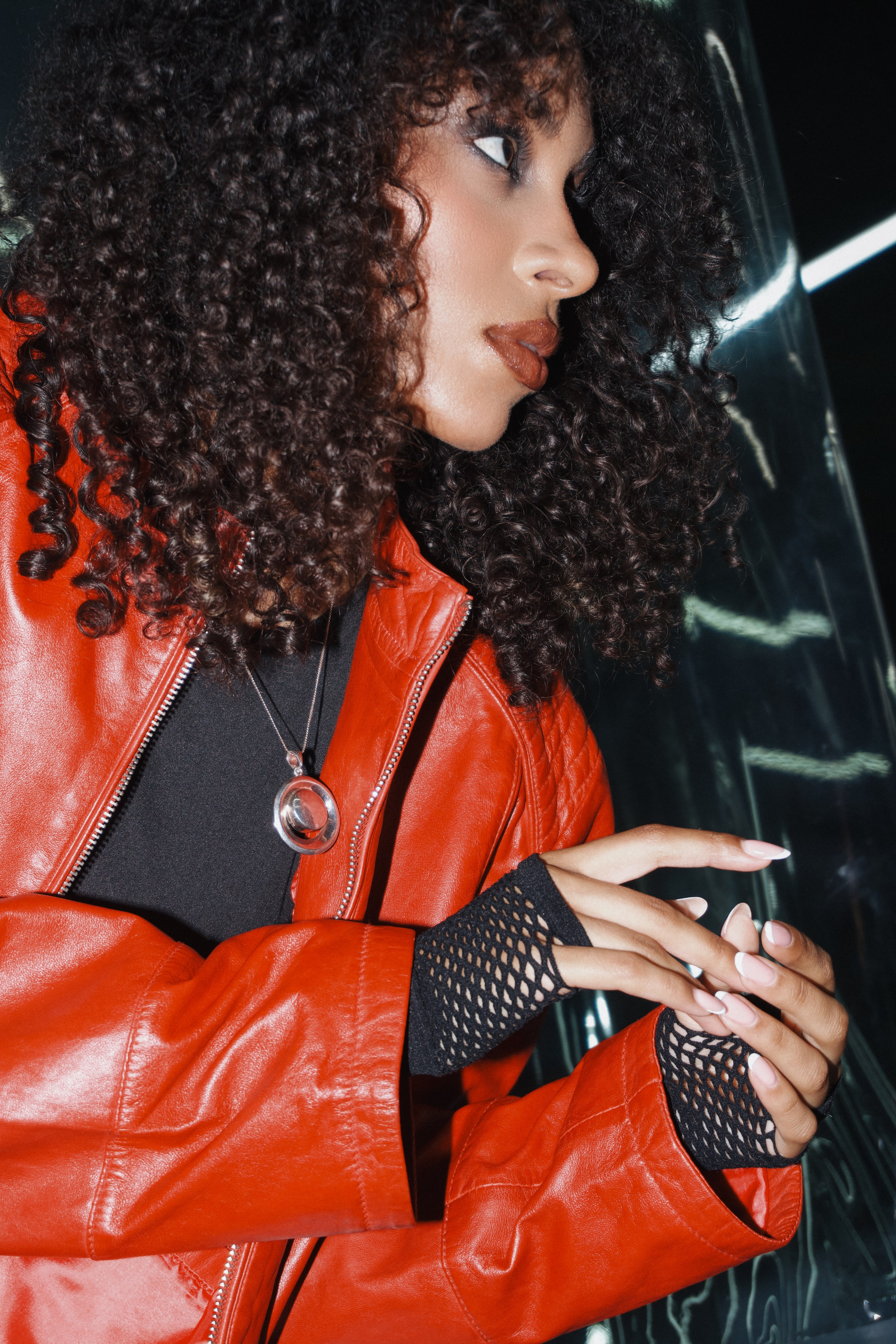 Диана, съемка с авто. Фотограф в Минске Света Григорьева