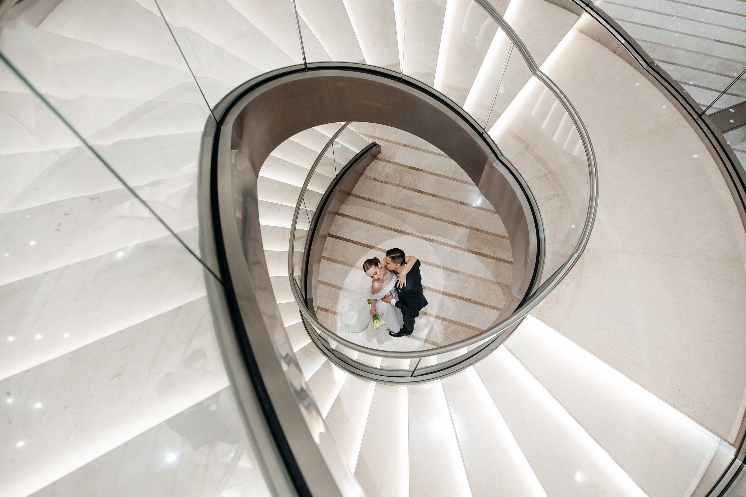 Фотограф на свадьбу для двоих. Фотограф, видеограф на свадьбу в Москве Никита Назаров