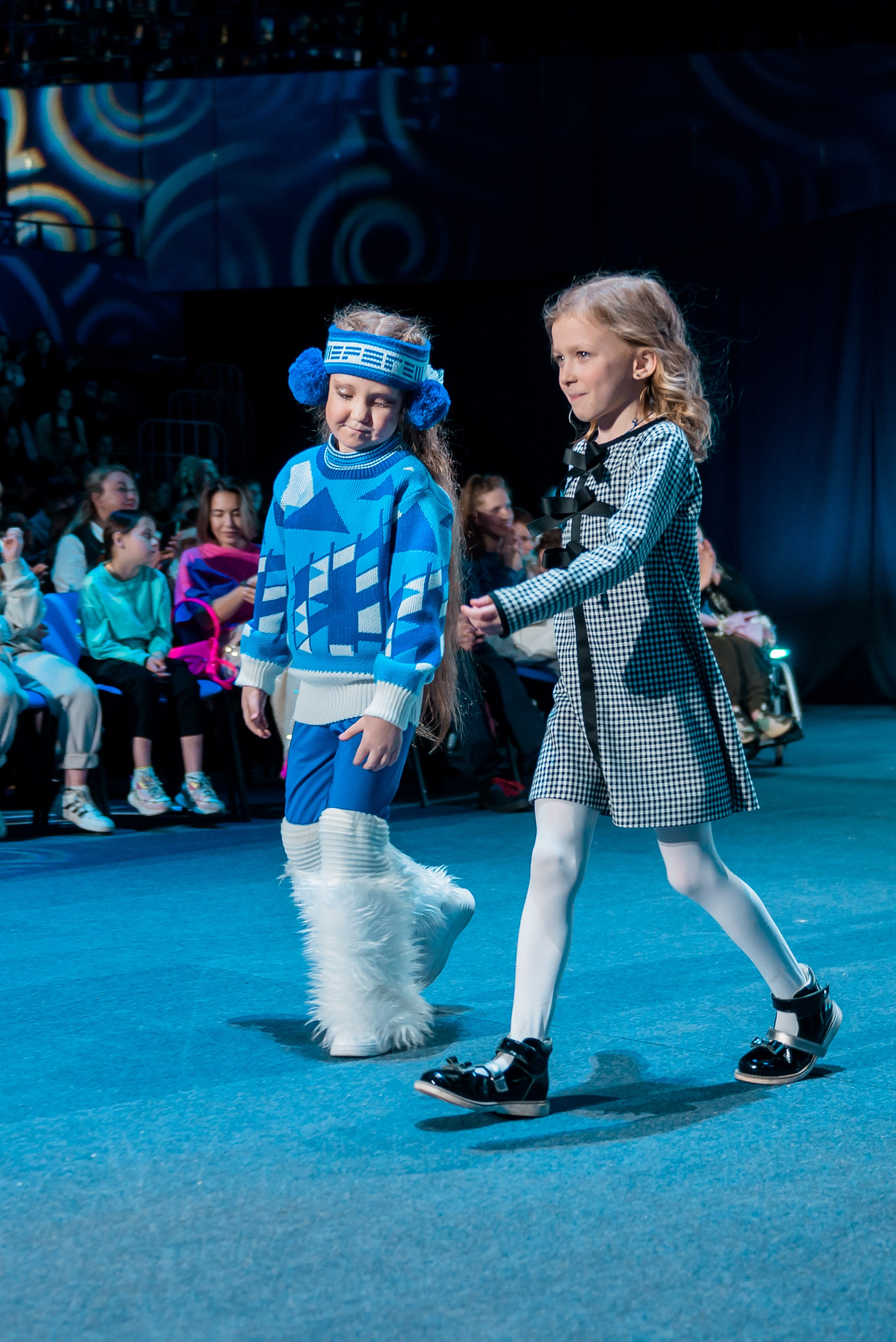 На Крыльях в Ледовом Дворце 2023. Детский фотограф, семейный фотограф и репортажи в Кемерово