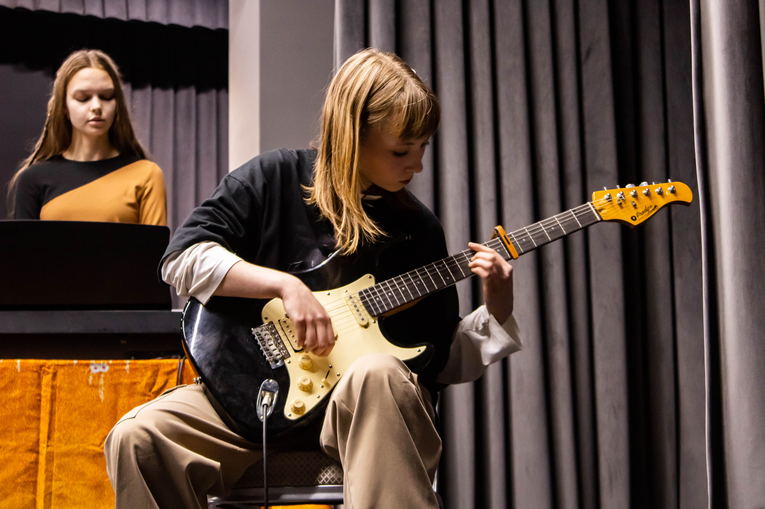 Квартирник в Екатеринбургской академии современного искусства