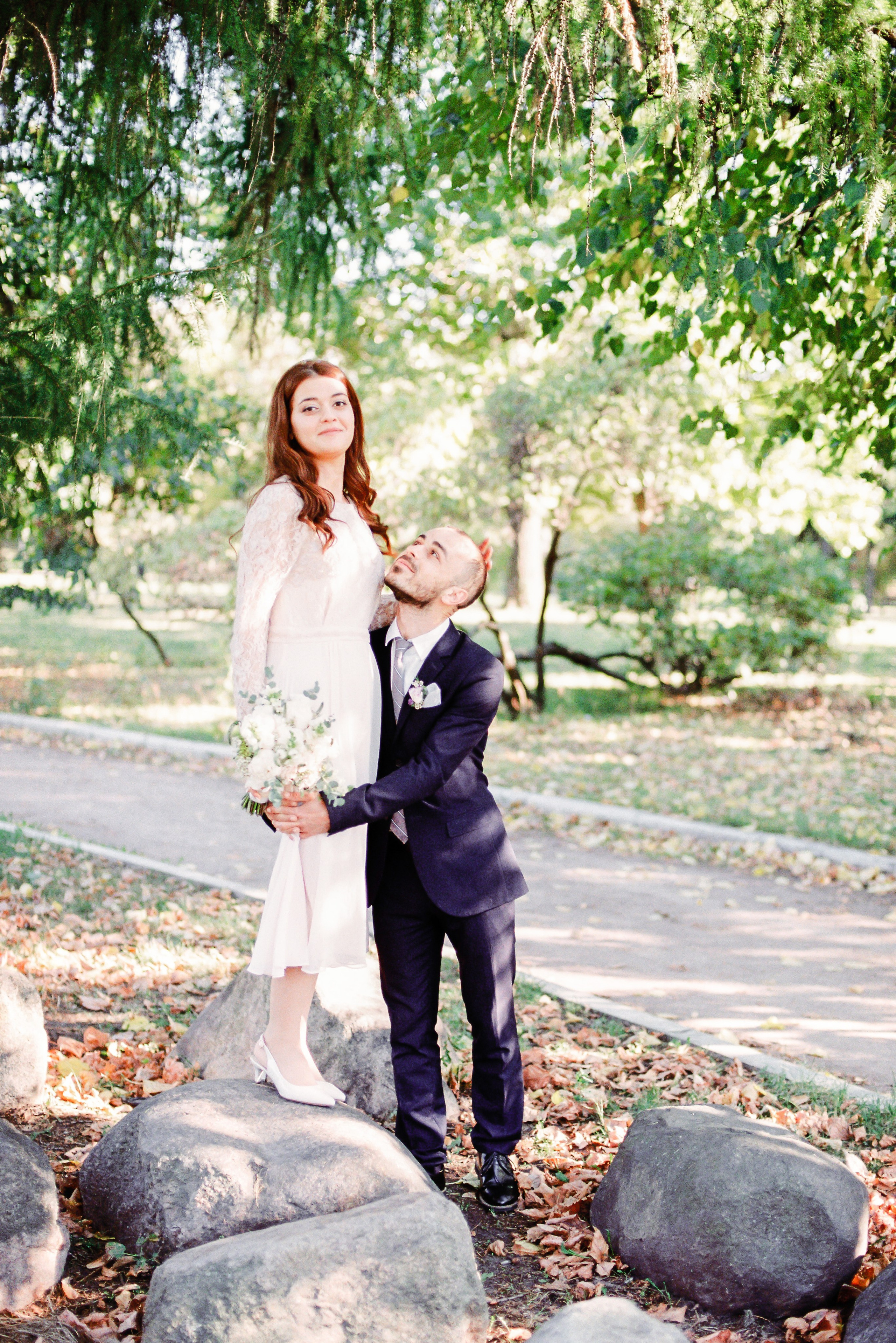 Свадебный фотограф на плёнку Москва, портретный, семейный фотограф на плёночную камеру в Москве