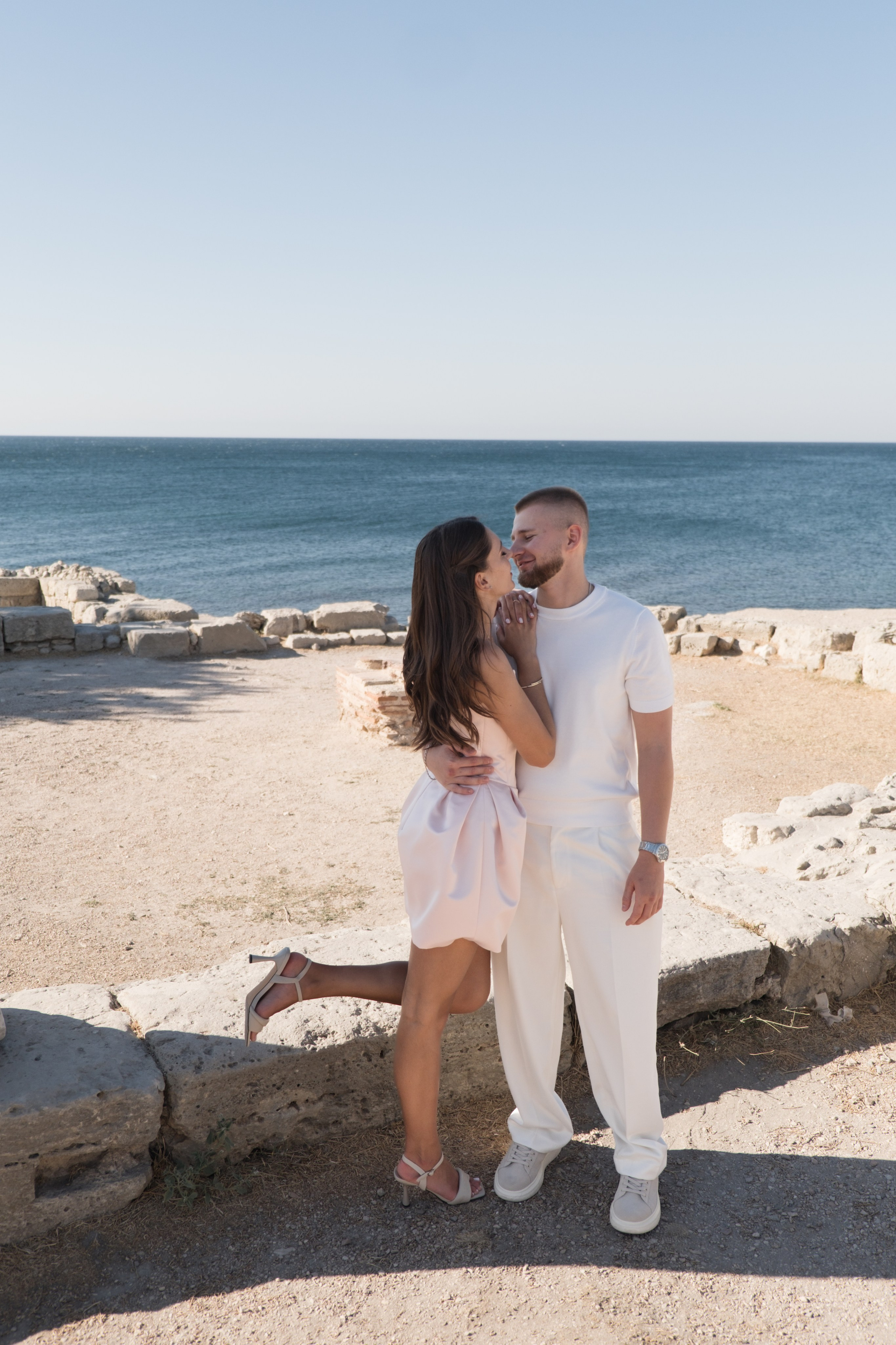 Индивидуальная фотосессия. Разные фото. Профессиональная фотосъемка в Крыму. Натуральные эмоции и живые кадры. Забронируйте дату прямо сейчас!