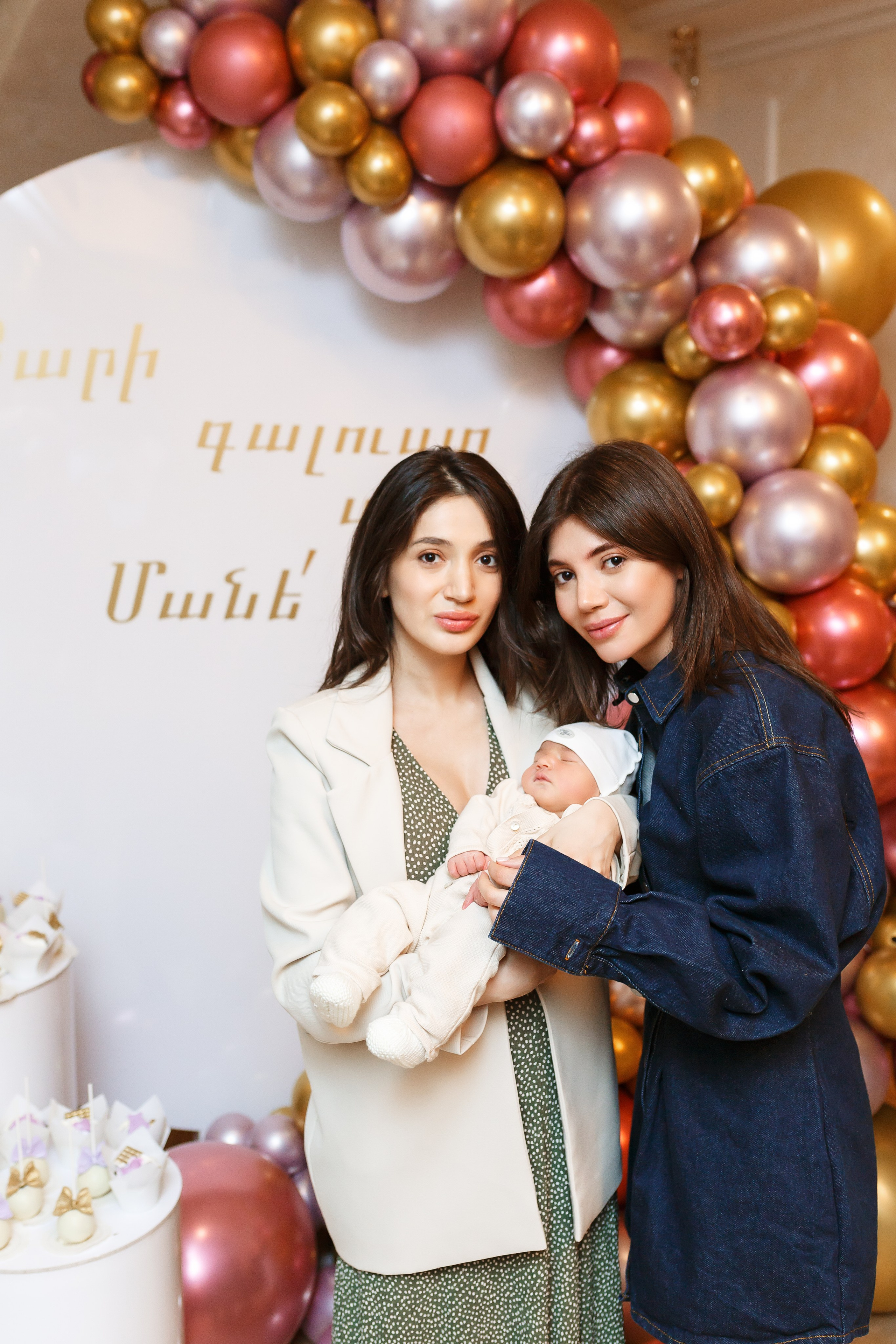 Выписка из роддома. Фотограф г. Москва Олеся Пантелеева