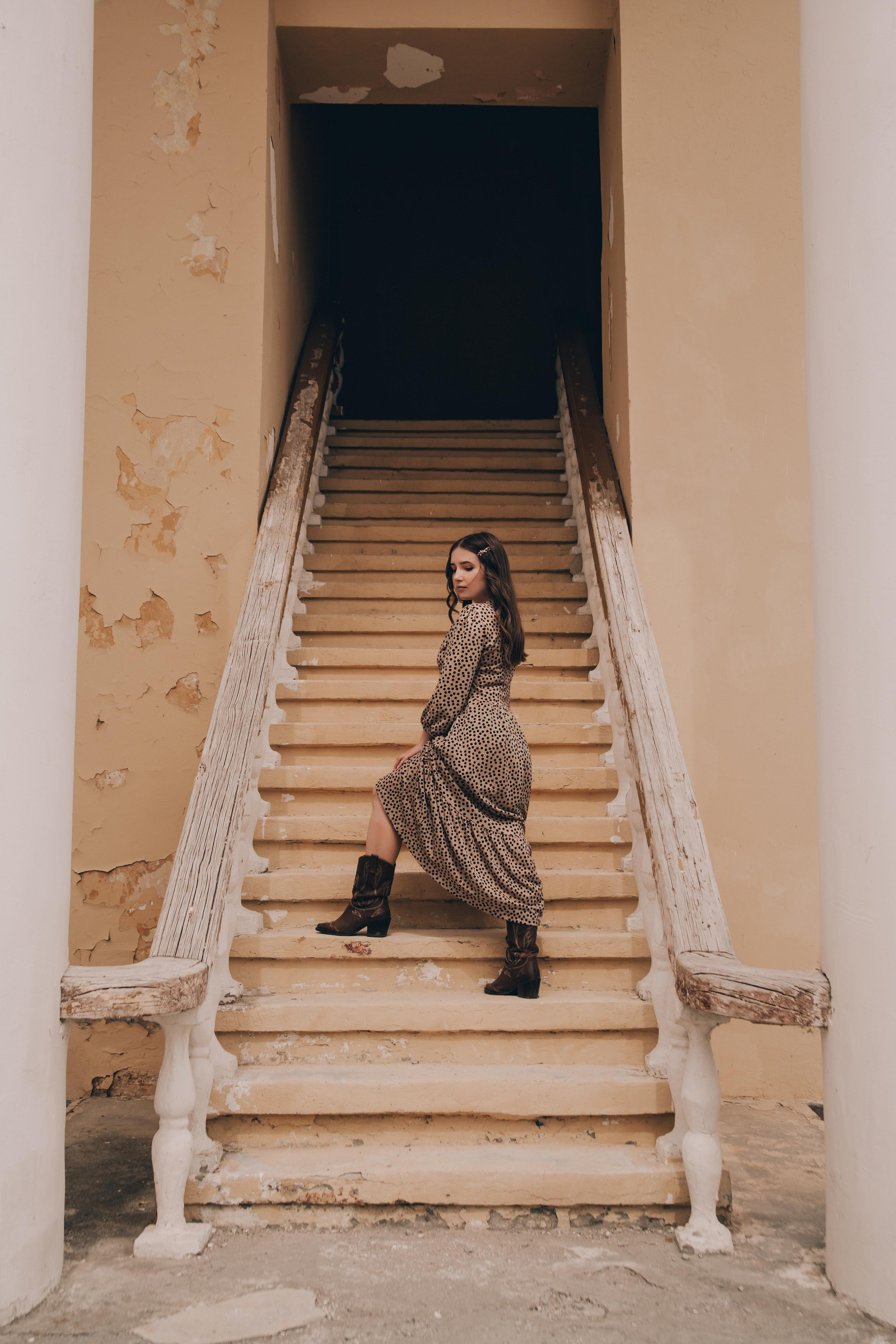 Книжный вор. Фотограф в Екатеринбурге Аня Валенок