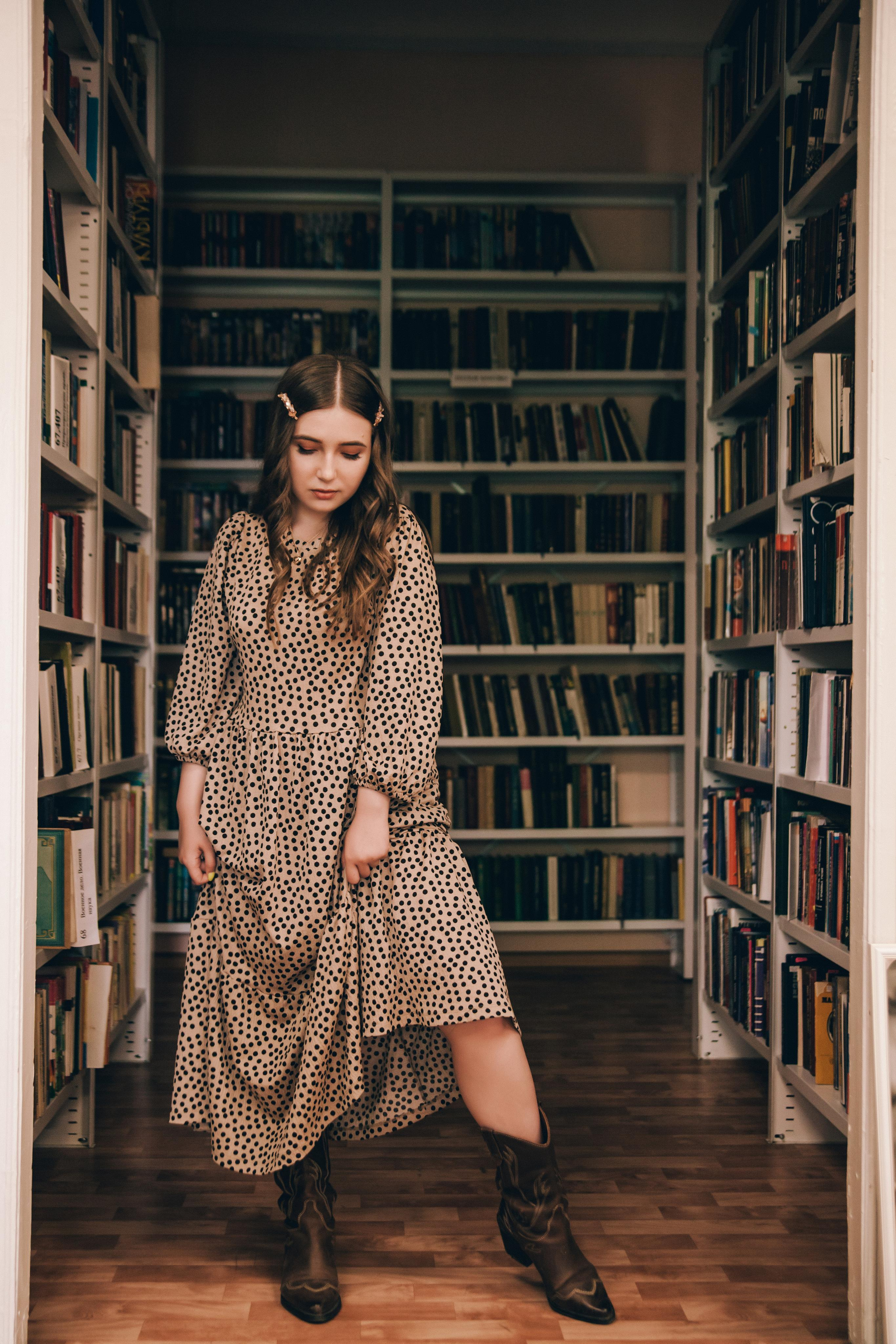 Книжный вор. Фотограф в Екатеринбурге Аня Валенок