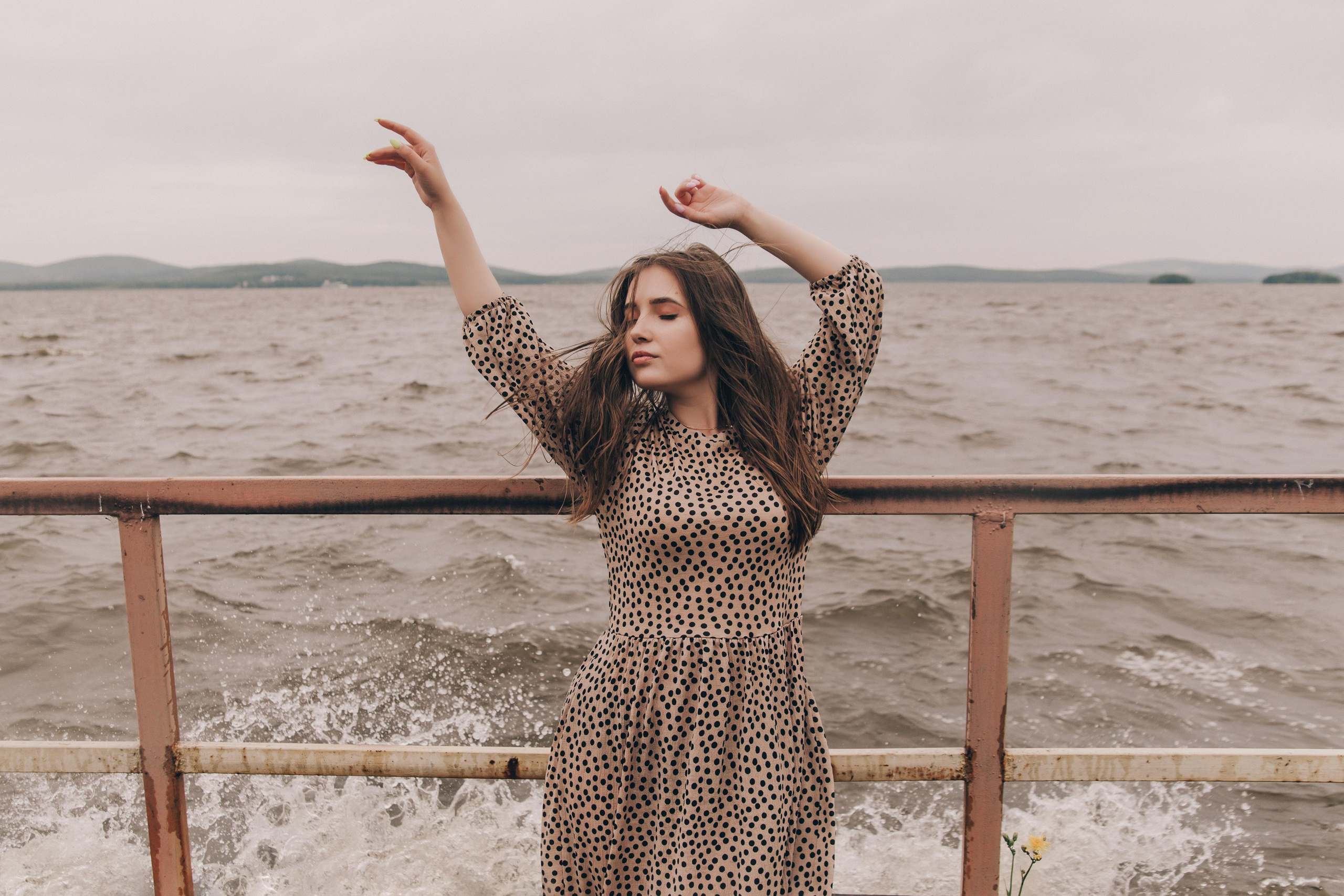 Книжный вор. Фотограф в Екатеринбурге Аня Валенок