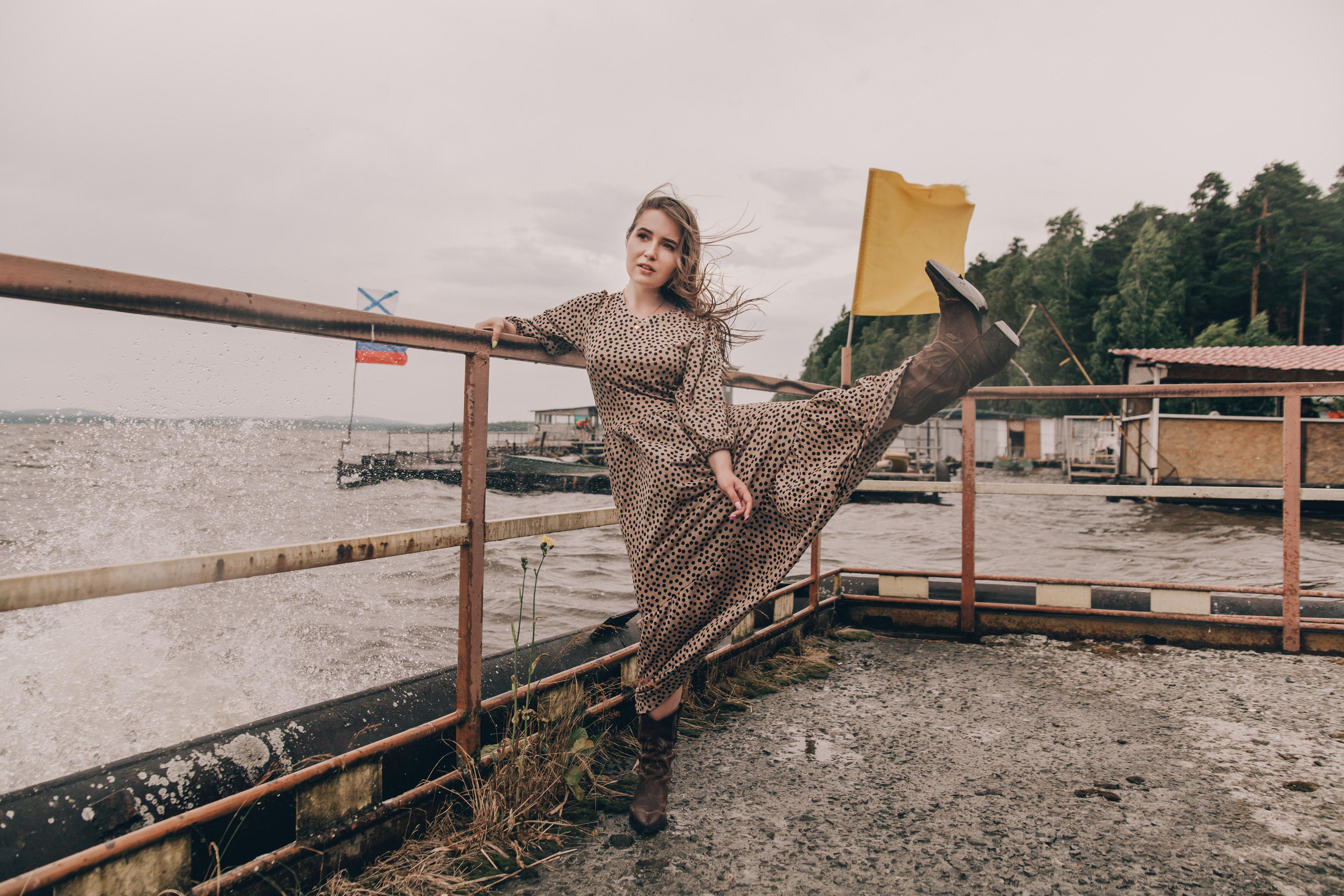 Книжный вор. Фотограф в Екатеринбурге Аня Валенок