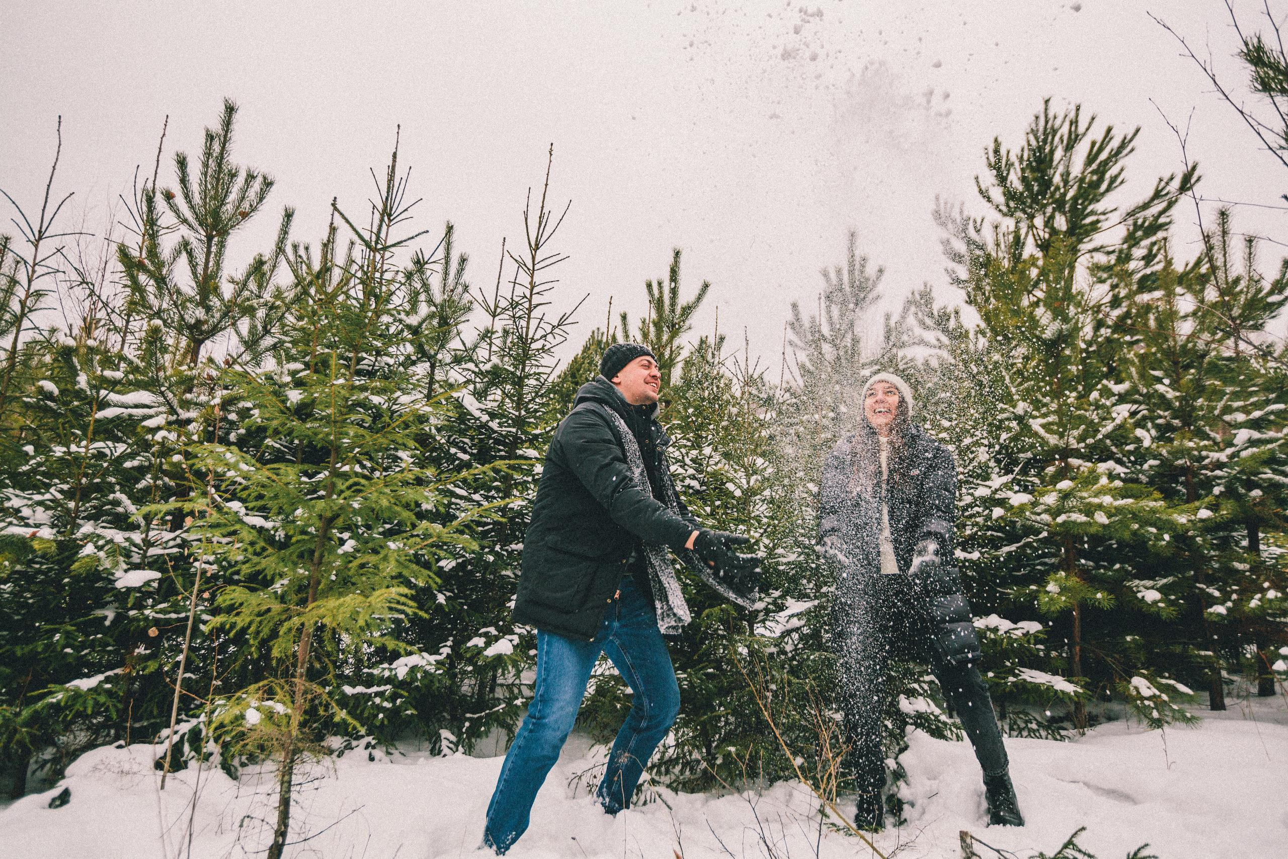 Снег под ногами, снег под снегом. Фотограф в Екатеринбурге Аня Валенок