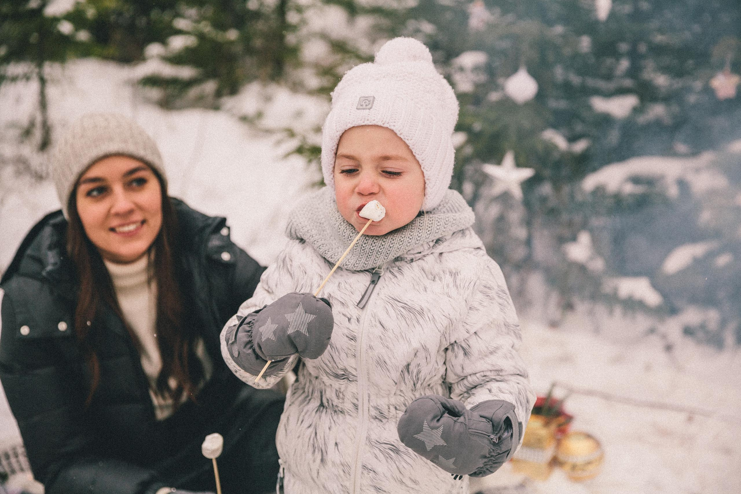 Снег под ногами, снег под снегом. Фотограф в Екатеринбурге Аня Валенок