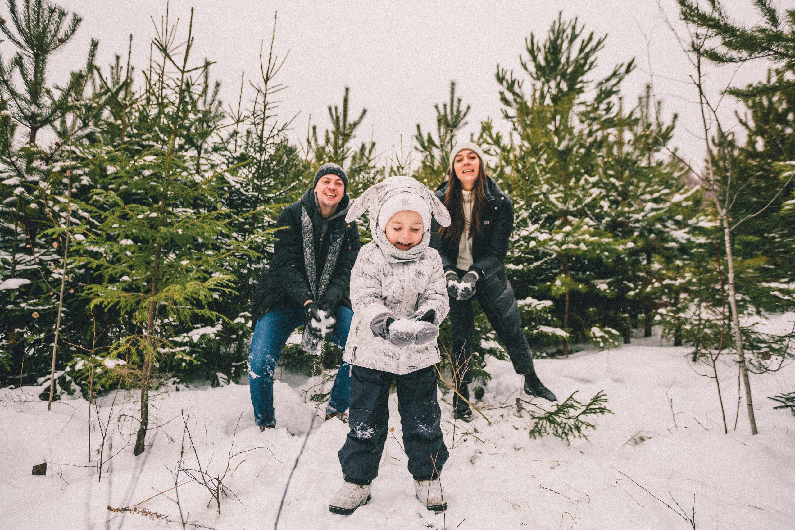 Снег под ногами, снег под снегом. Фотограф в Екатеринбурге Аня Валенок