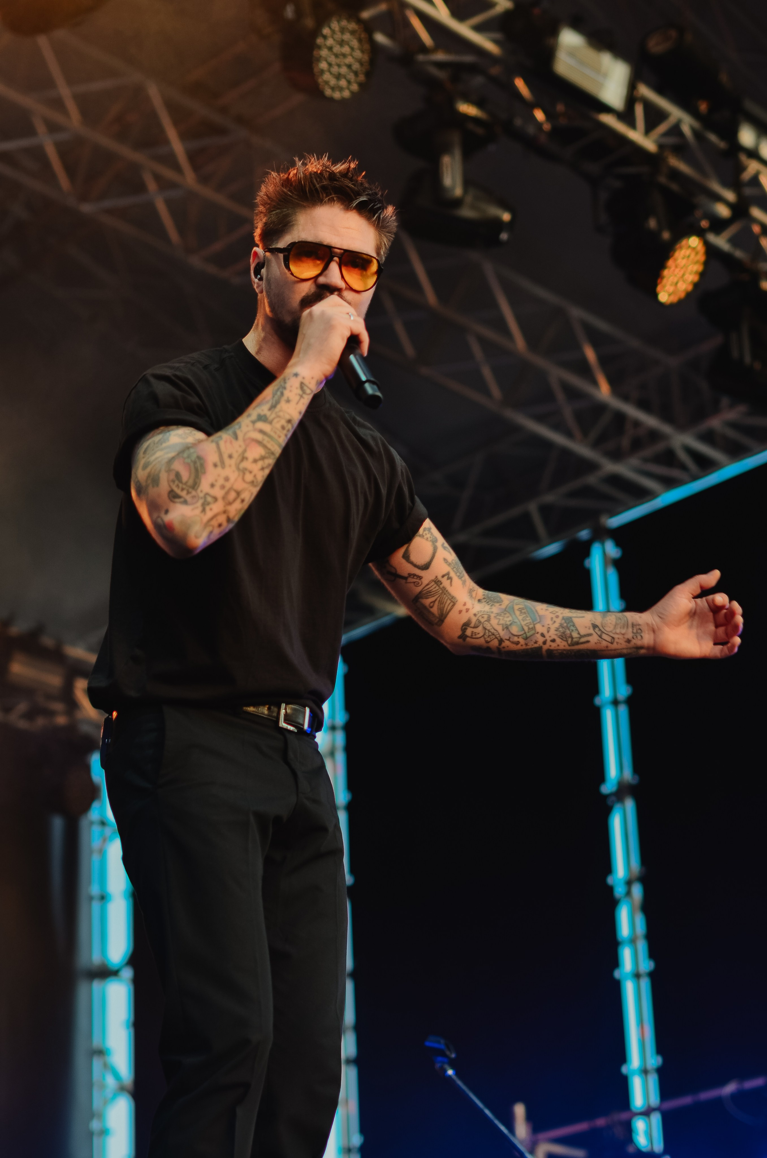 Концерт The Hatters на фестивале «Грань» в Барнауле. Денисова Аля — фотограф для парных съемок и индивидуальных историй в Барнауле