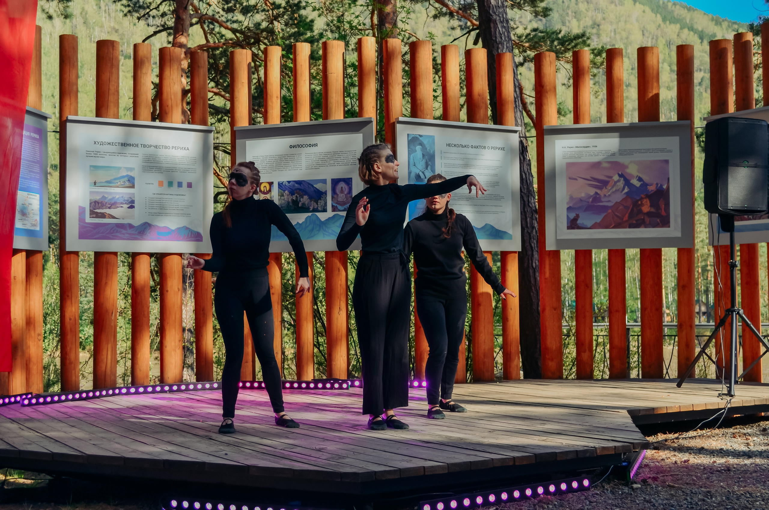 Фестиваль «Цветение Маральника на Алтае 2025». Фоторепортаж. Денисова Аля — фотограф для парных съемок и индивидуальных историй в Барнауле