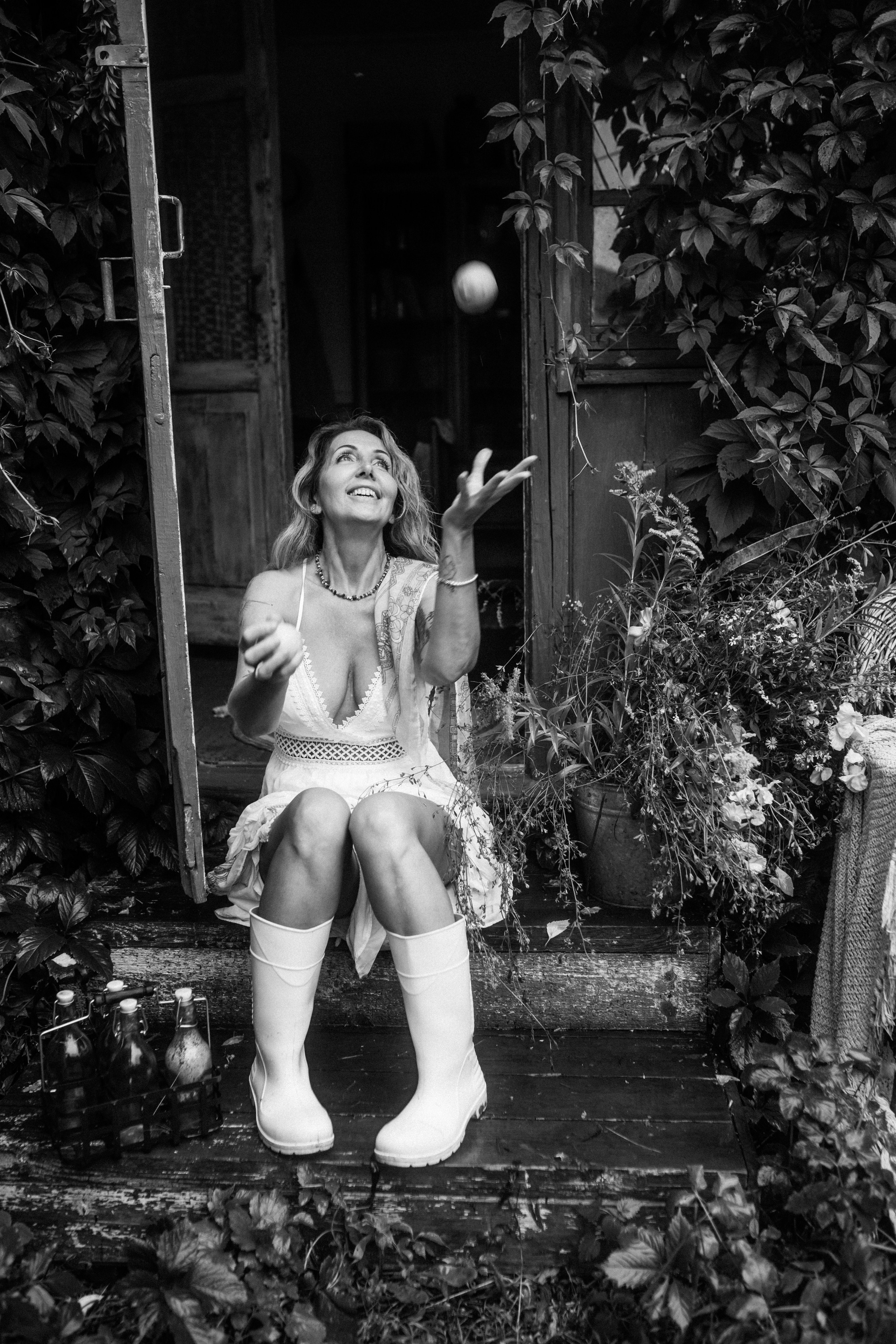 Женский портрет. Фотограф Валентина Волкова. Москва, Апрелевка, Переделкино