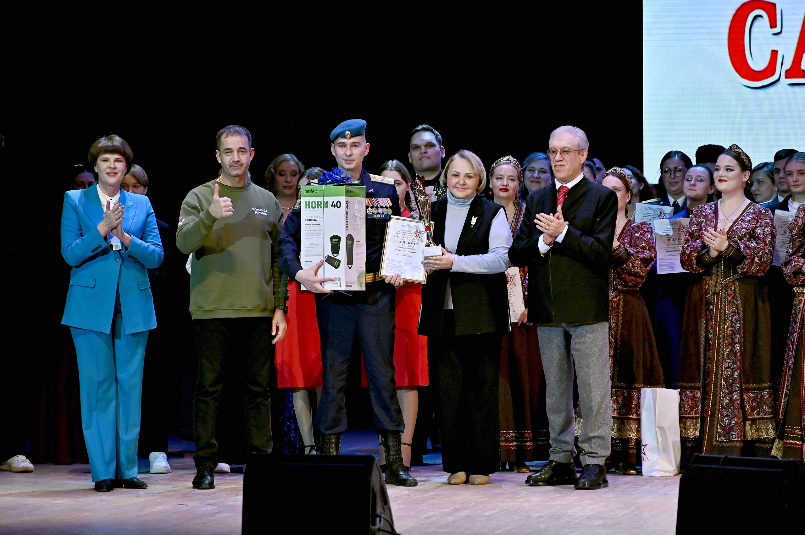 ФОТОГРАФ ВАШИХ МЕРОПРИЯТИЙ РЯЗАНЬ СЕРГЕЙ КЛЮЕВ Концертная фотография близка к репортажу и портретной съемке