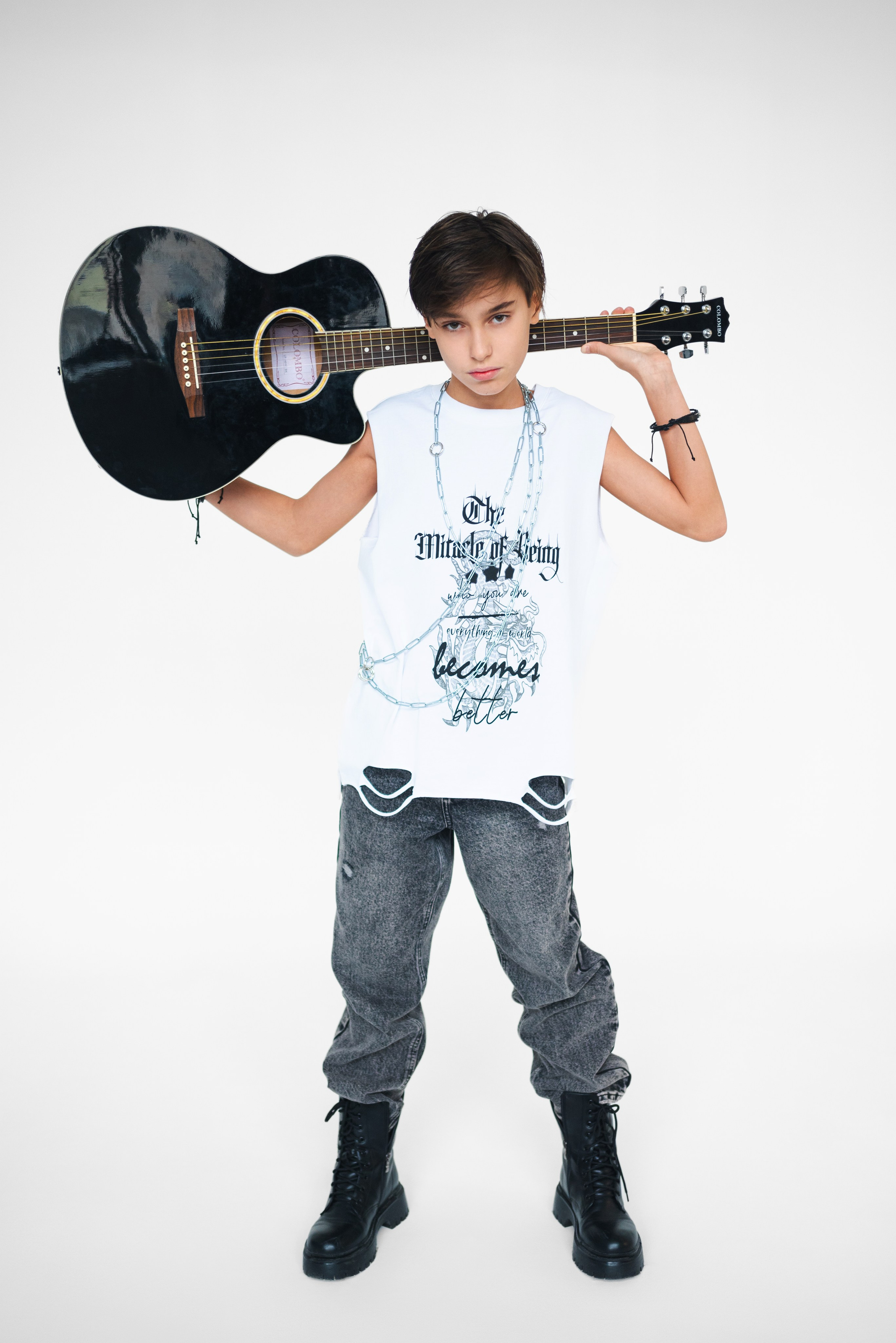 Vlad. Фотограф Москва Виктория Вишневская актерское / модельное портфолио