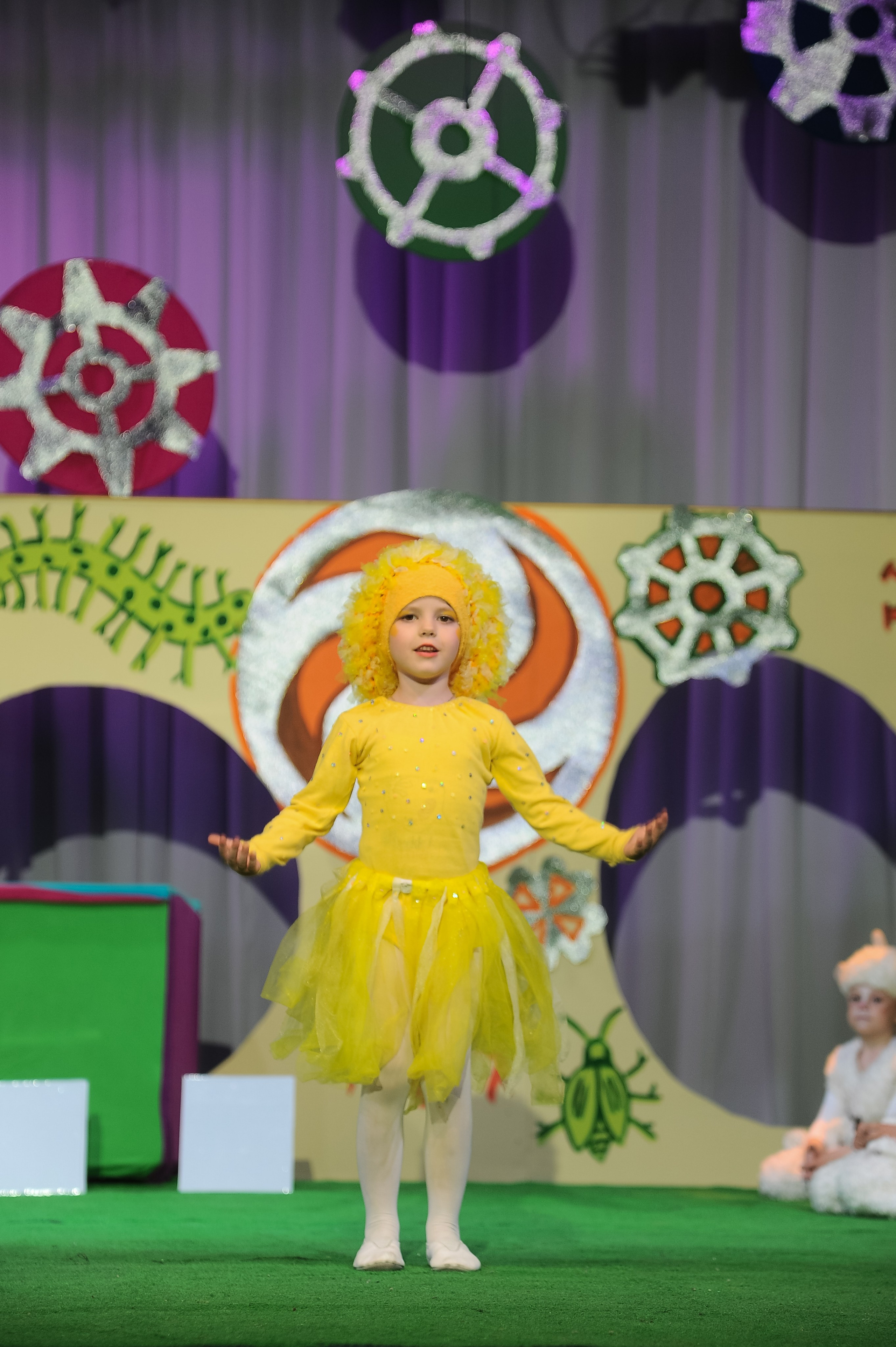 Выпускной 2025, детский центр «Самовар». Фотограф Олег Юршевич Солигорск Минск