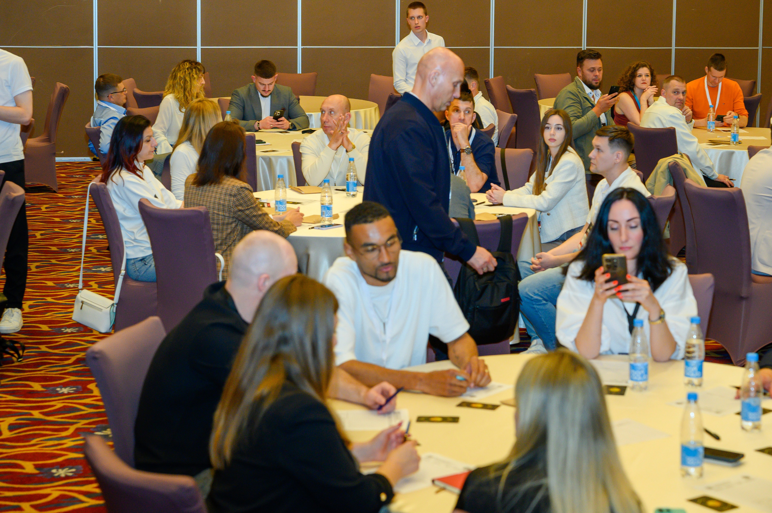 Репортажная съемка с открытия магазина. Фотоуслуги, услуги фотографа, фотографирование важных событий