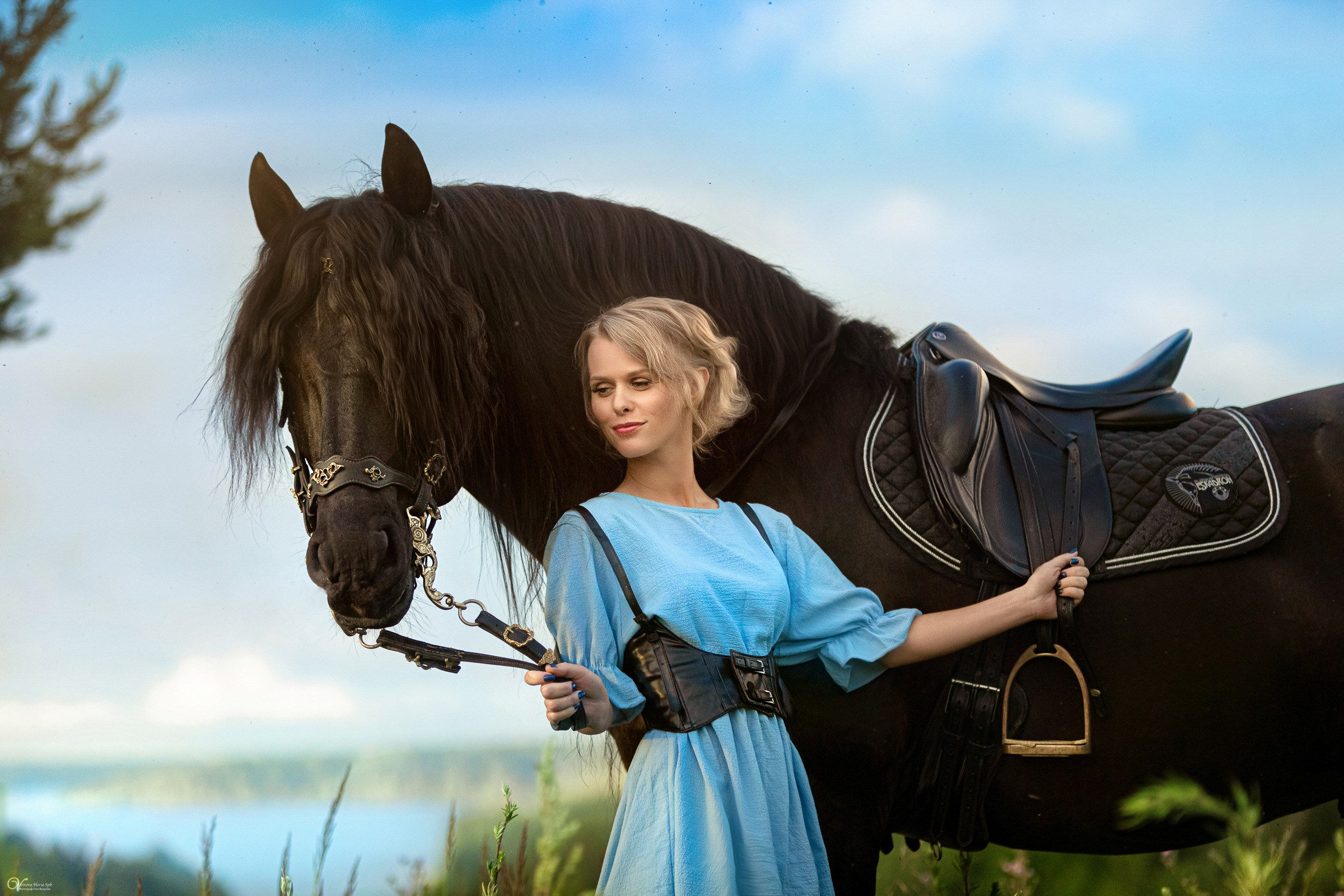 Фотосессии с лошадьми летом. Фотограф женский и мужской портрет Санкт-Петербург