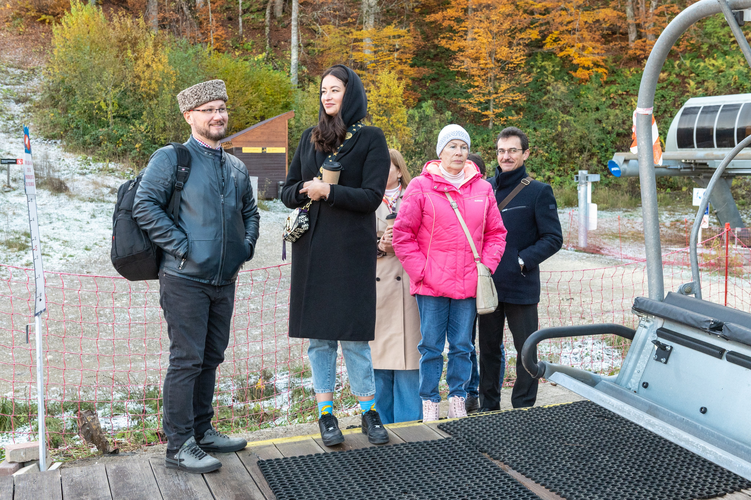 Mice мероприятие — прогулка на водопад Поликаря на курорте Красная Поляна. Репортажный фотограф в Красной Поляне и Сочи Павлюченко Екатерина