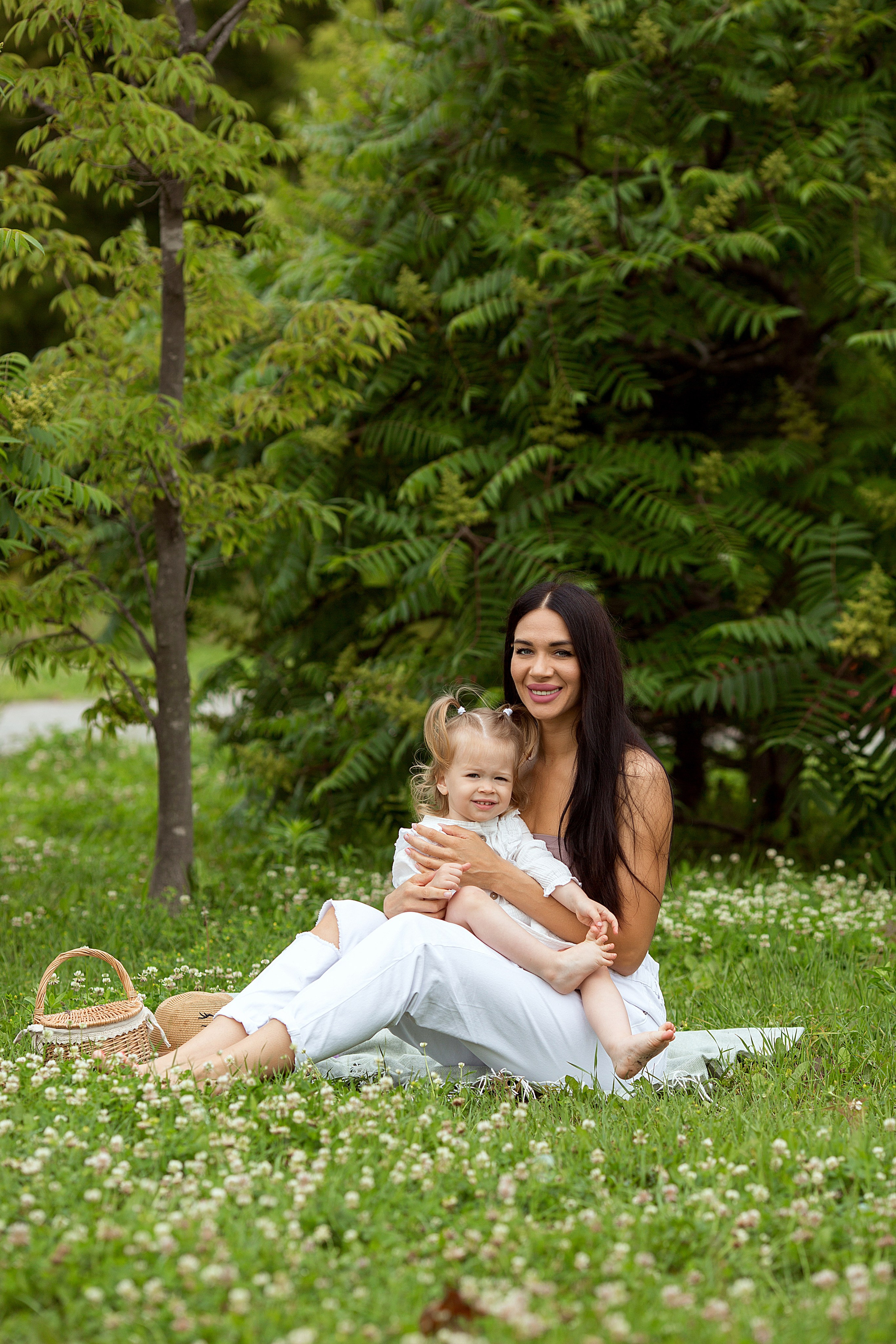 Летняя прогулка Тани и Ариши. Людмила Далидович топовый семейный фотограф Находка/Владивосток