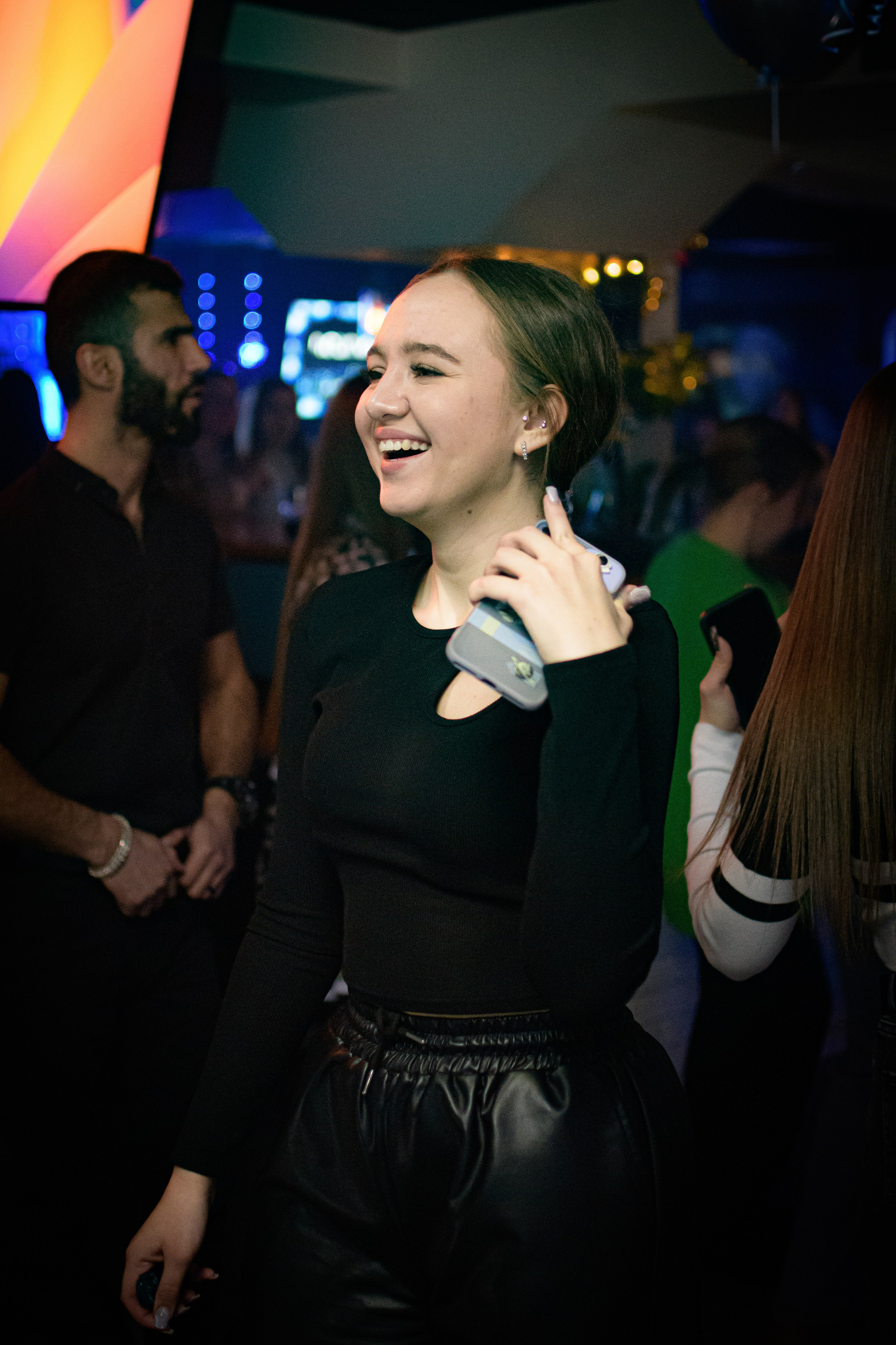 HOLLYWOOD / 6 YEARS. Photokarish