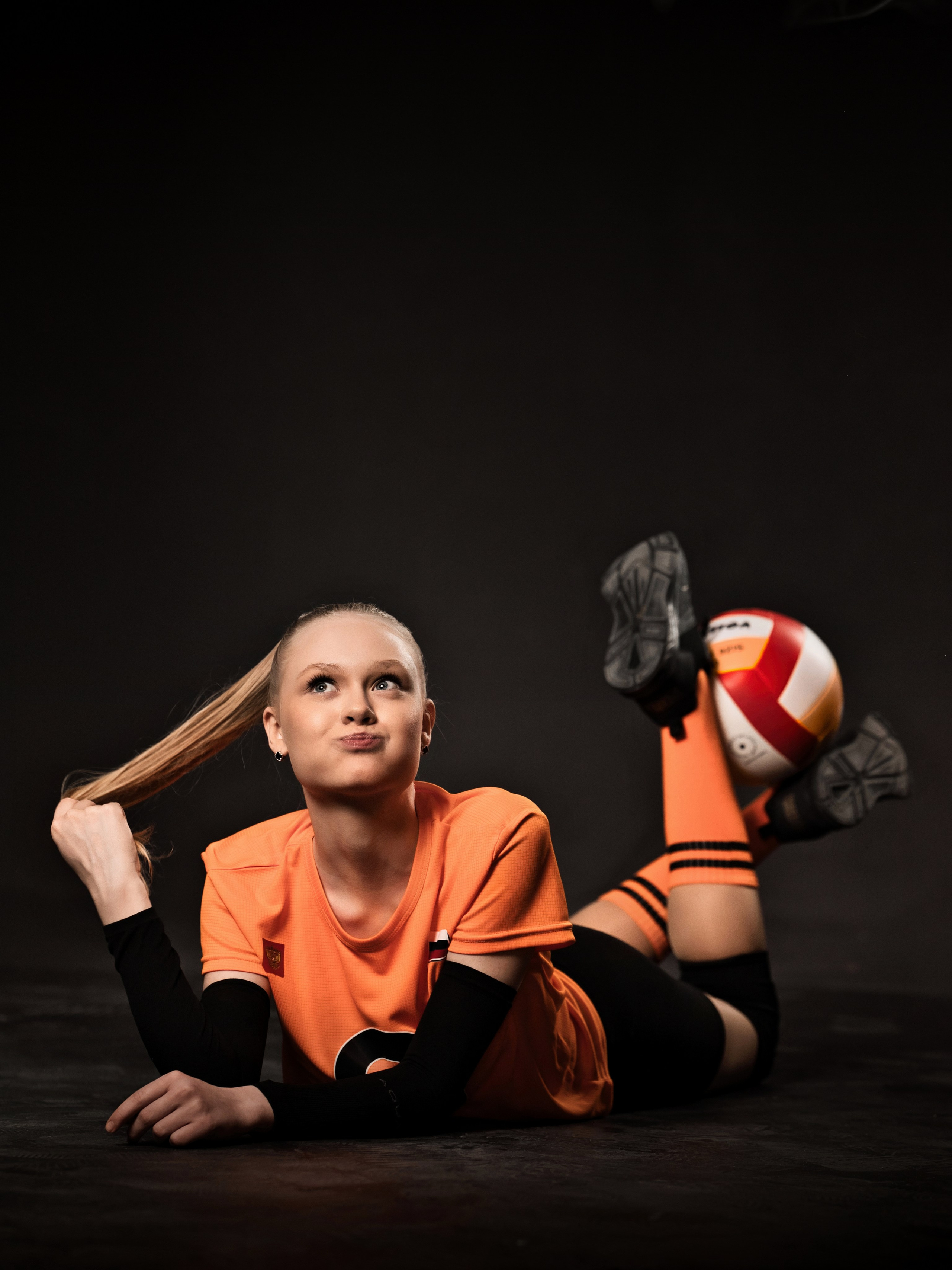 В волейбол играют настоящие красотки!. Фотограф Денис Кривопусков