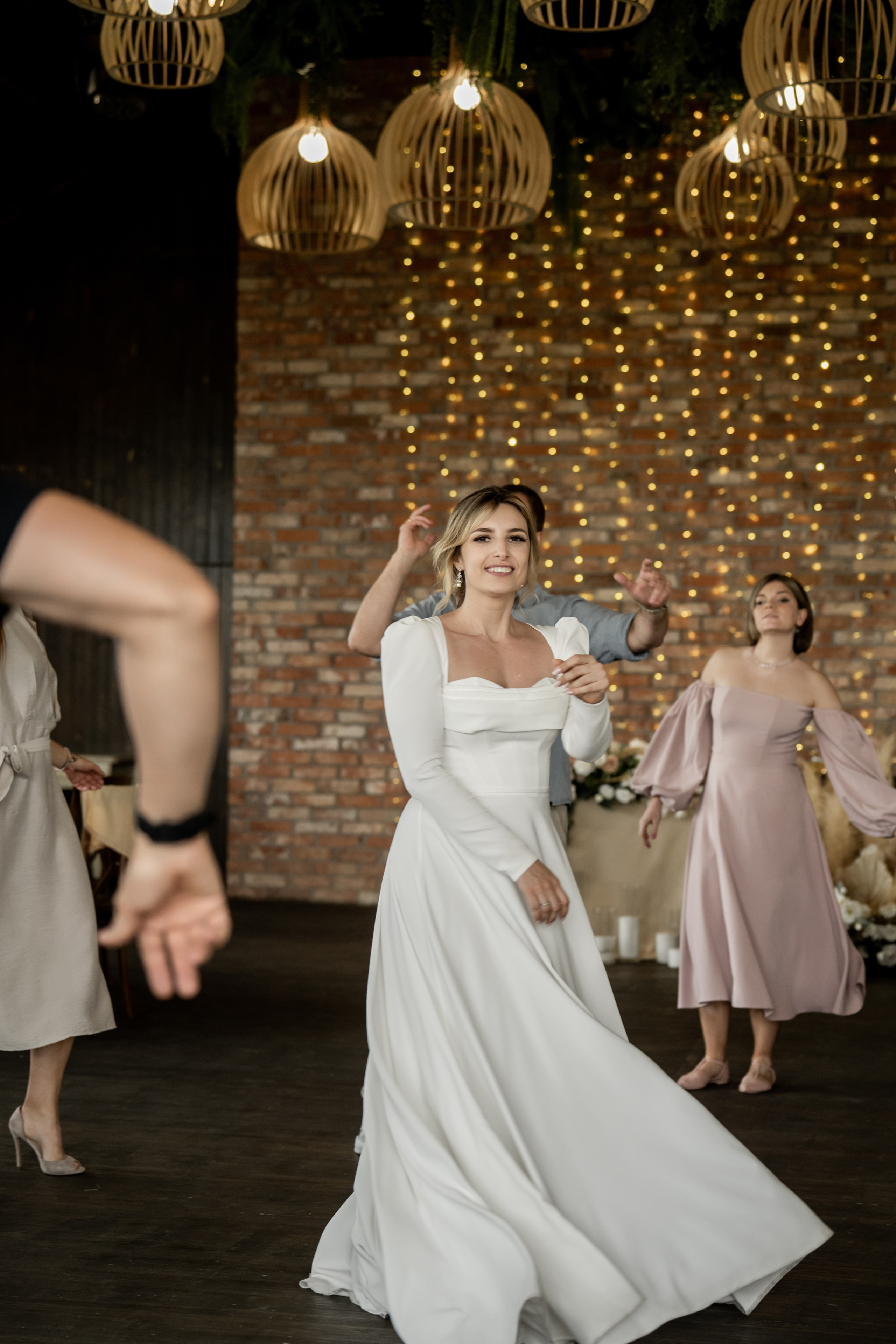 2024. Саша и Ксюша. Свадебный и семейный фотограф в Москве и Европе Евгения Амелина