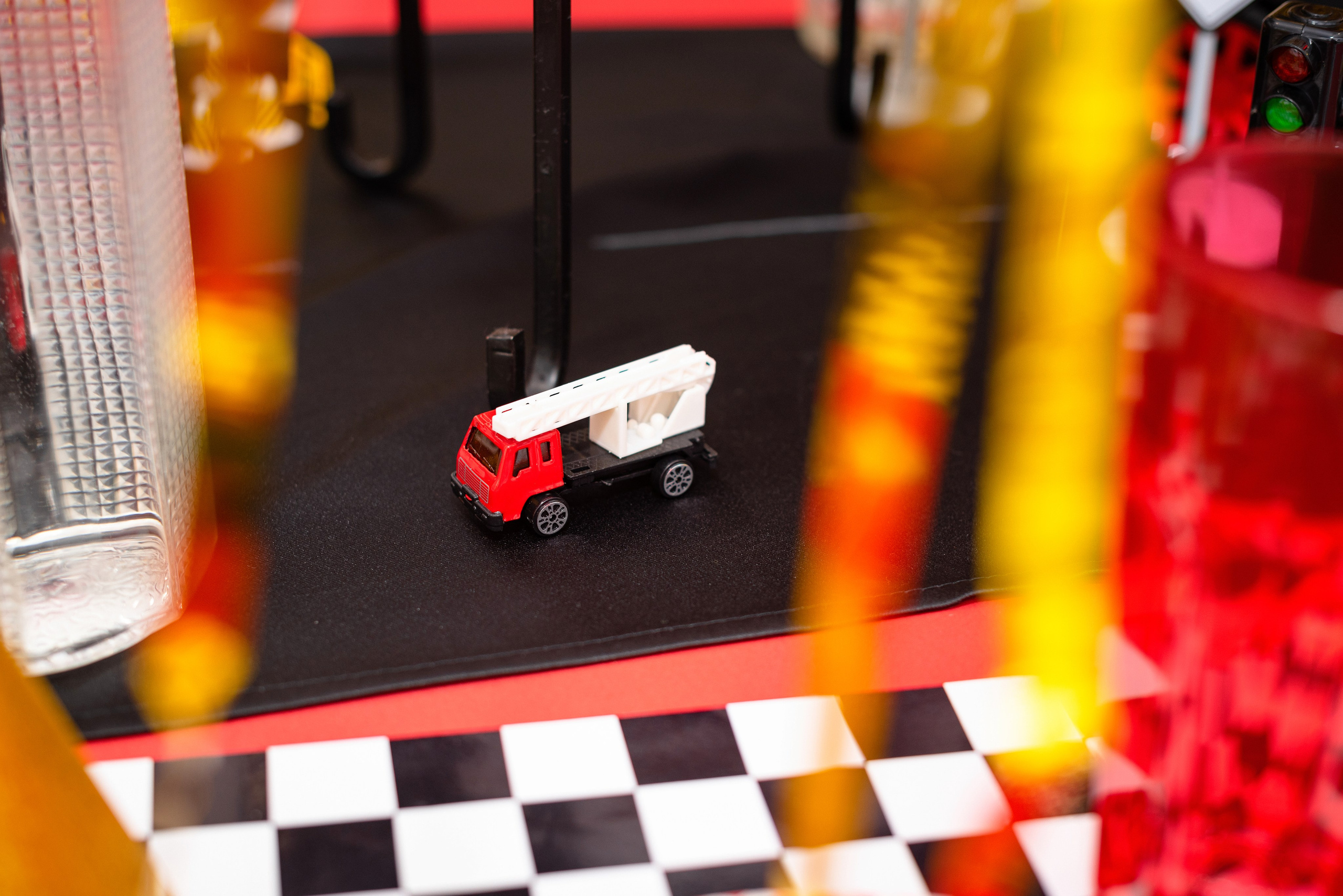 Репортажная фотосъемка детских праздников, дней рождений, выпускных вечеров и других мероприятий в Сургуте и Нефтеюганске.