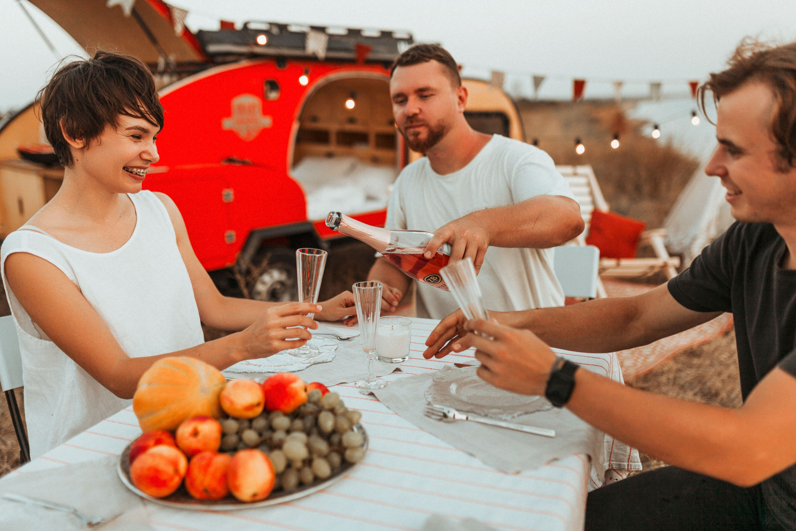 Контент для проката кэмпера. Контент фотограф в Симферополе и по Крыму Даша Пац