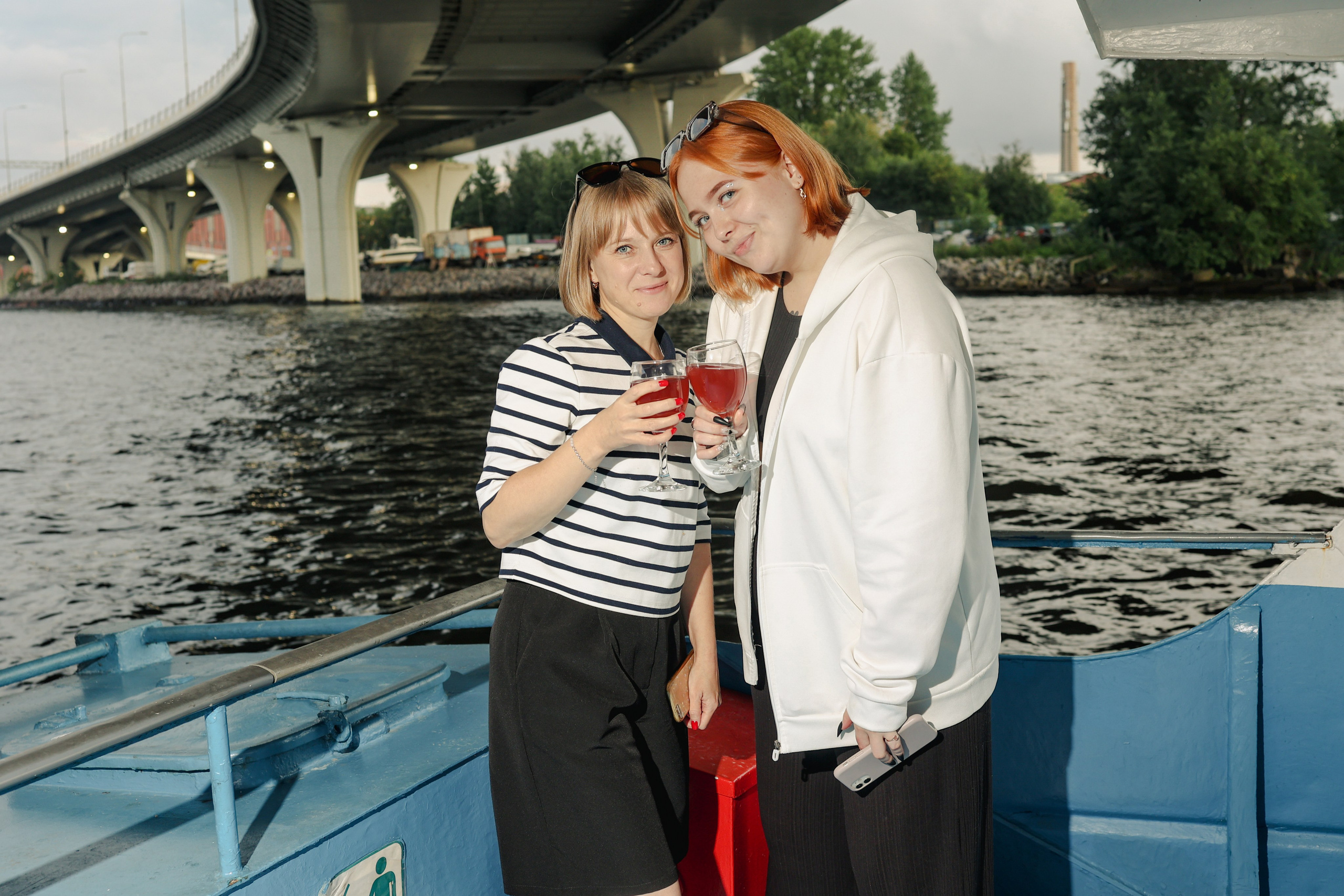 Gravity Project круизы. Репортажный и портретный фотограф в Санктпетербурге. Видиосъемка мероприятий в Санкт-Петербурге