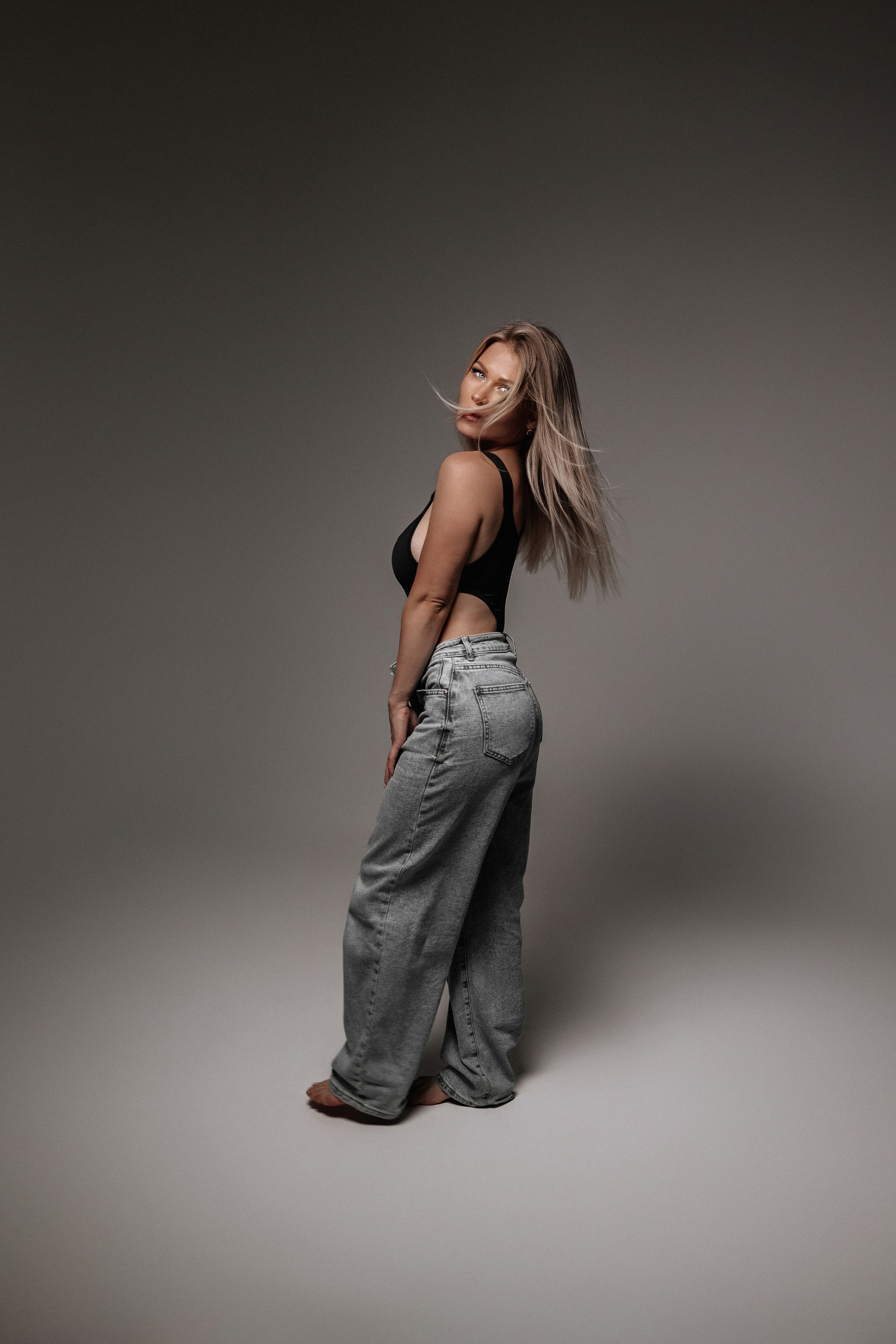 Фотосессия на циклораме. Свадебный фотограф в новокузнецке