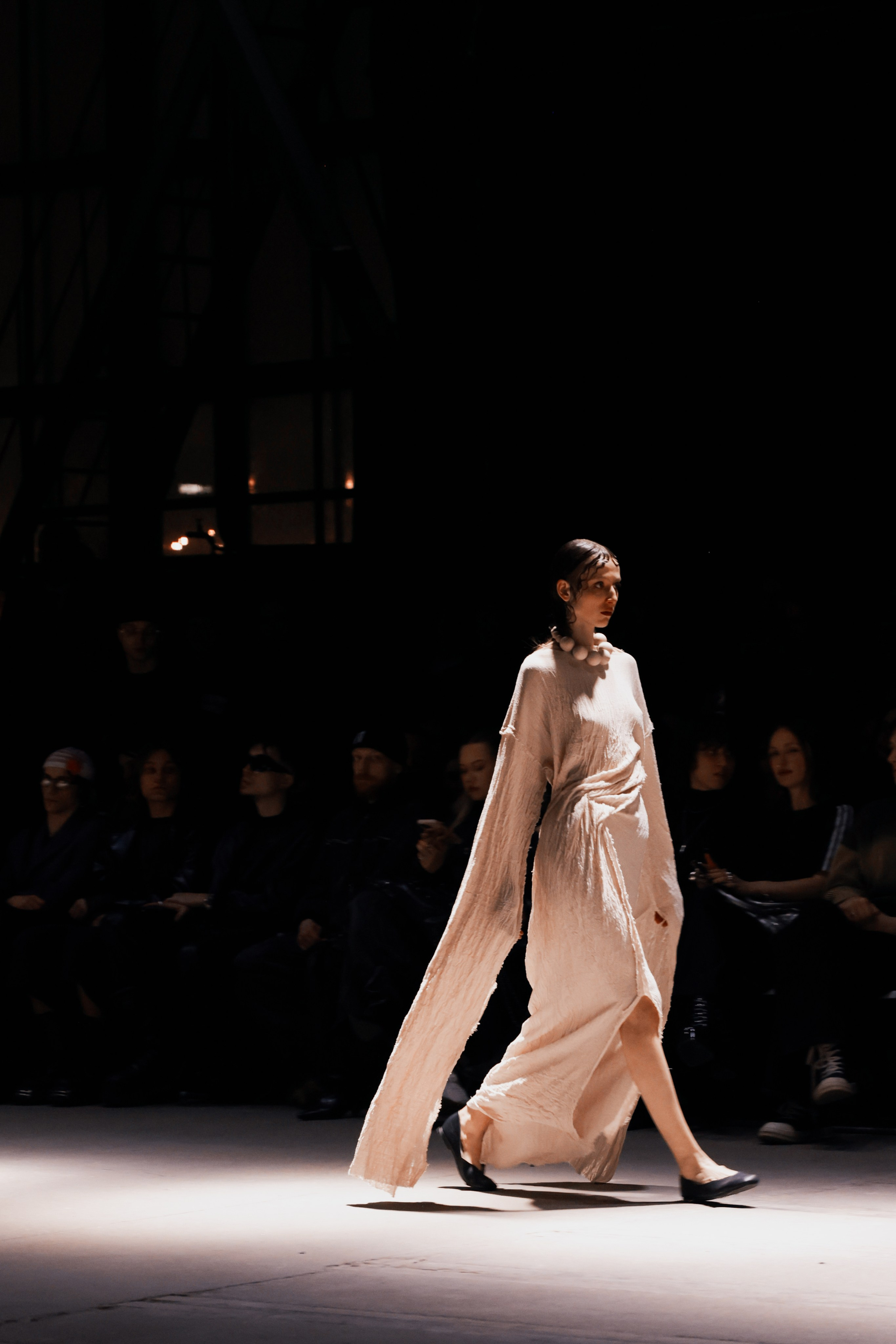 AUXI HAOS`25. Fashion Фотограф в СПб Yana Kochkina