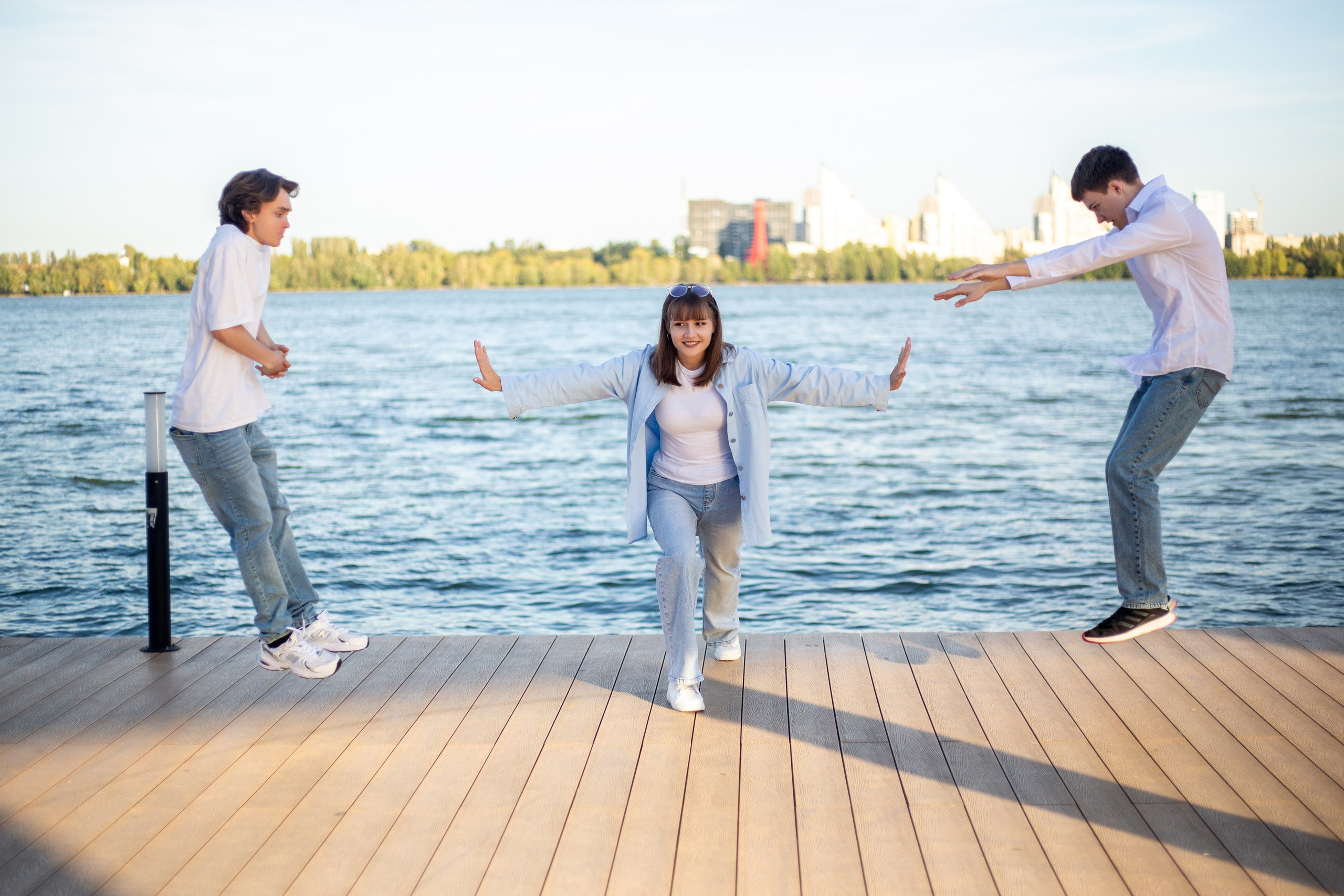 Прогулка. Выпускные альбомы Воронеж " СОКОЛ фото»