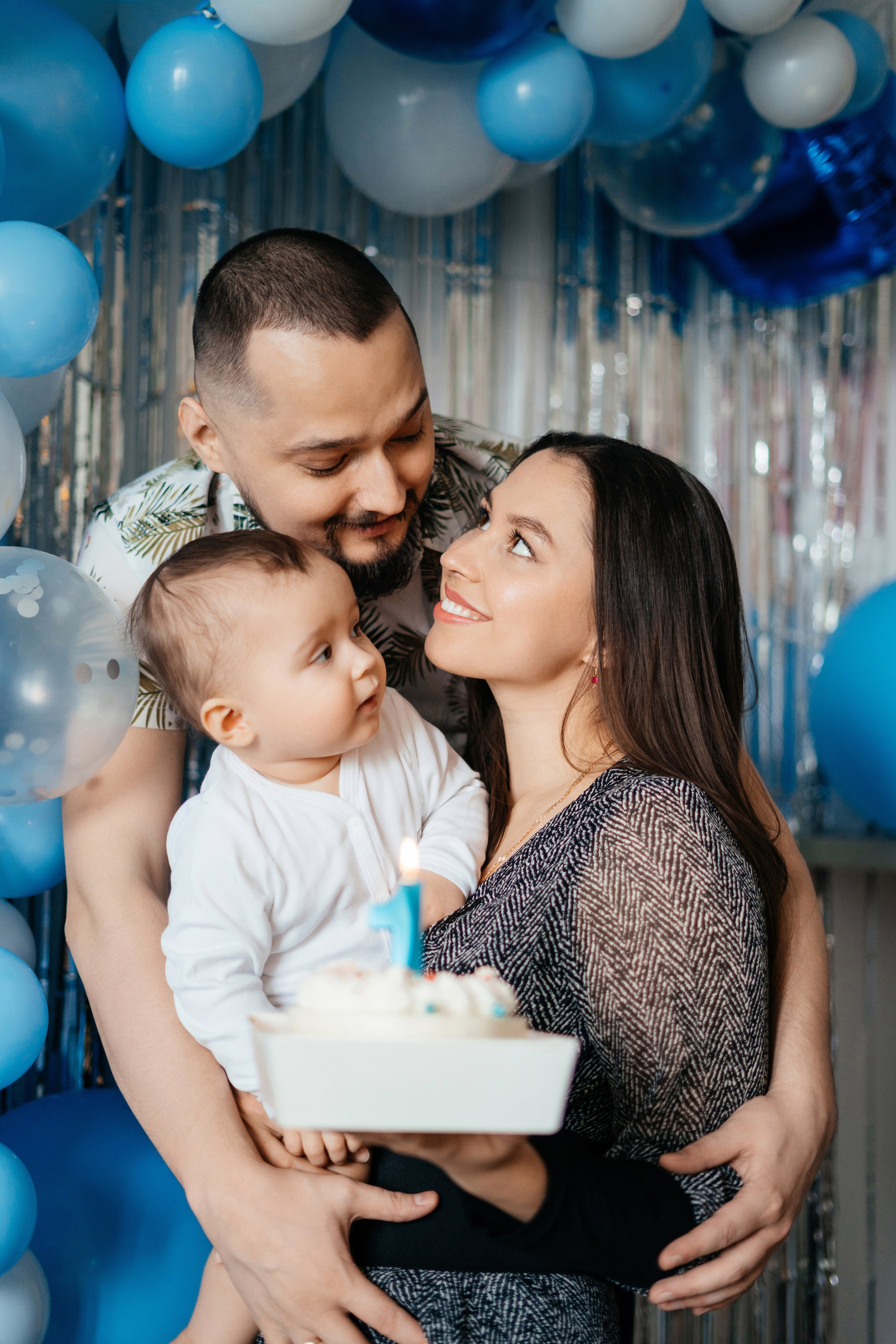 Домашнее годовасие Юры. Главная