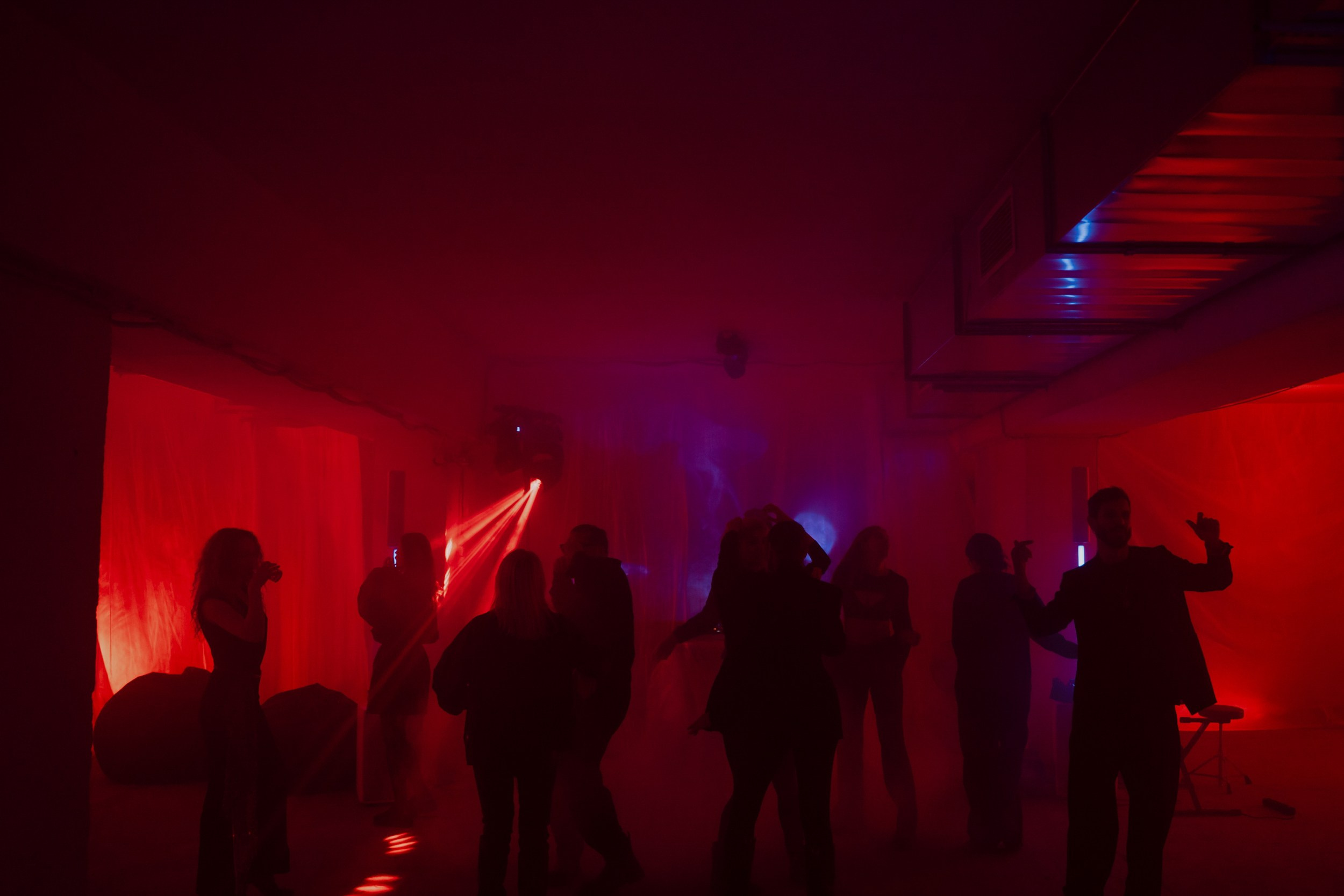 День рождения в бункере. Портретный и репортажный фотограф в Санкт-Петербурге Максим Пашков