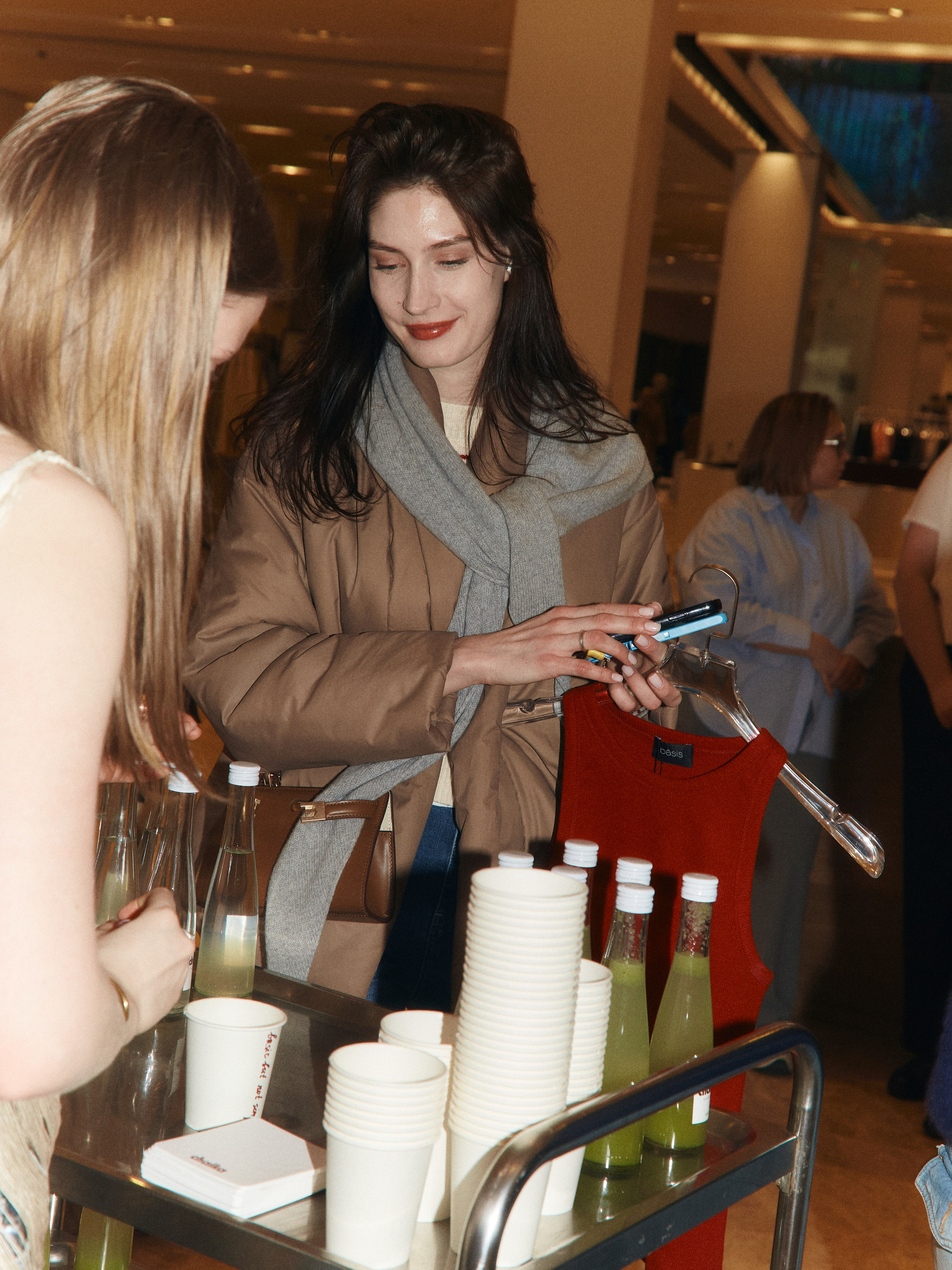 CHAIKA store opening in Tsvetnoy. Photographer Daria Ilkevich